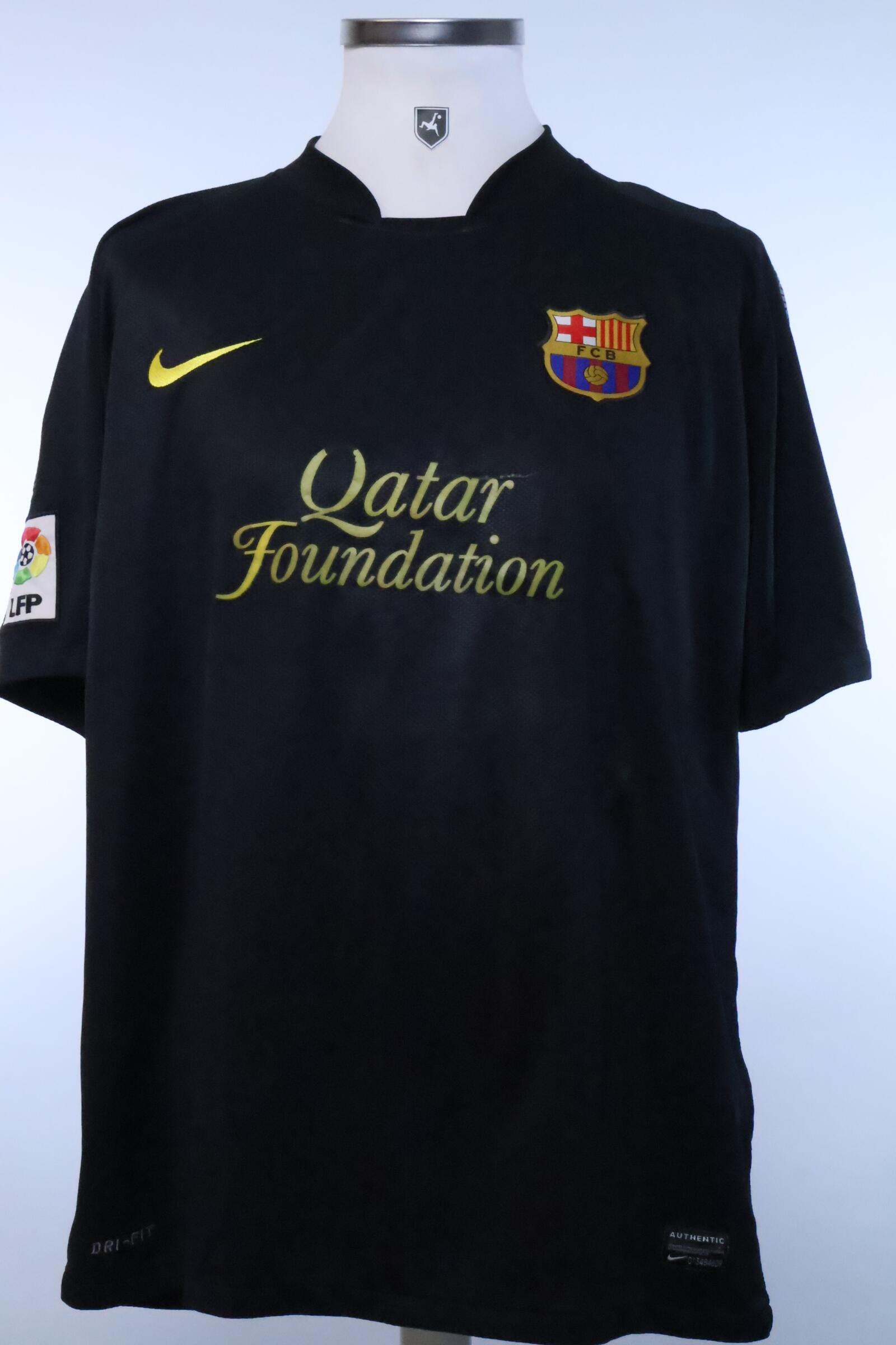 2011/12 - Barcelona - A. INIESTA - #8 - AWAY SHIRT - XL
