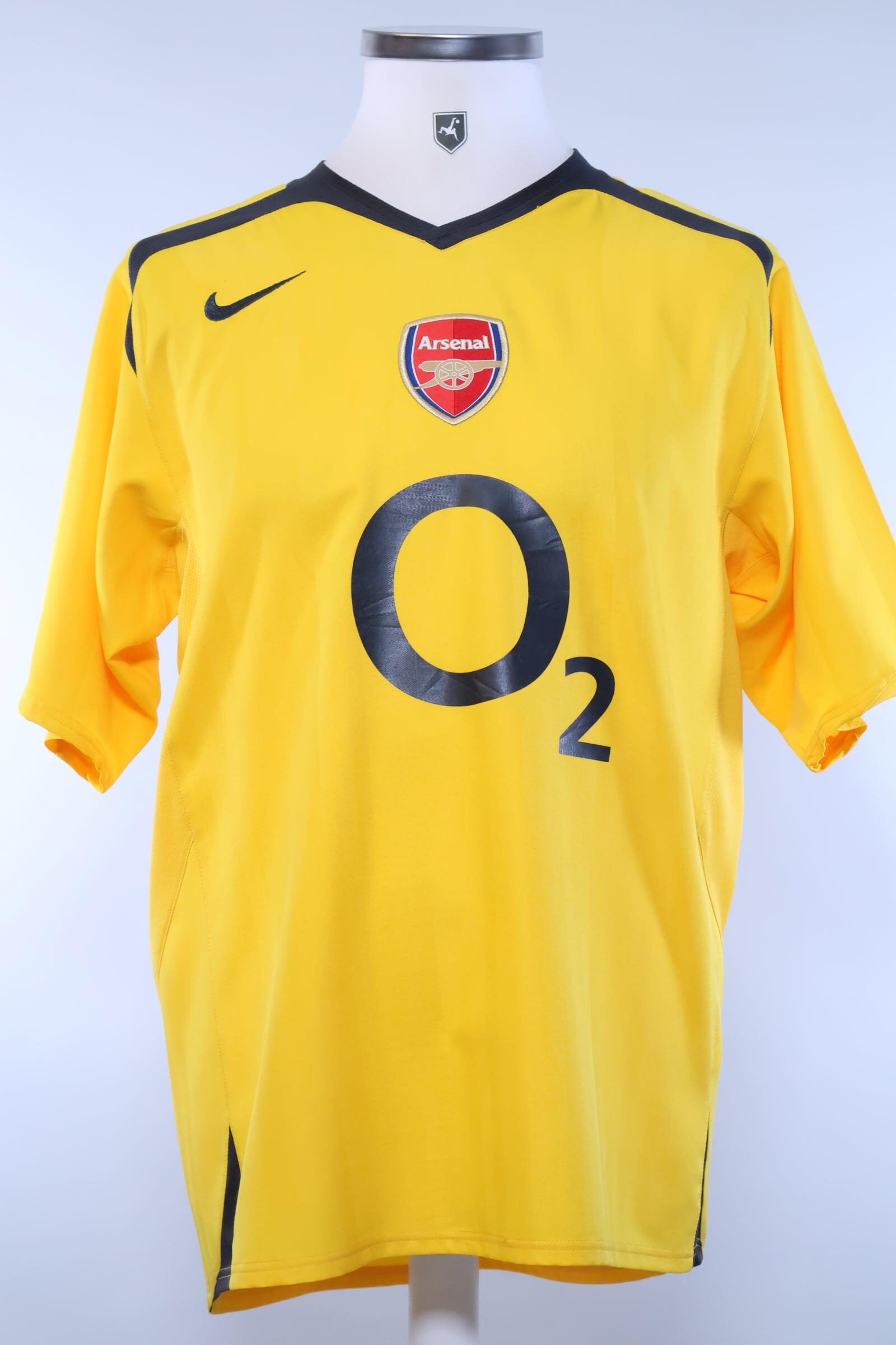 Arsenal 2005/06 Away Shirt - M