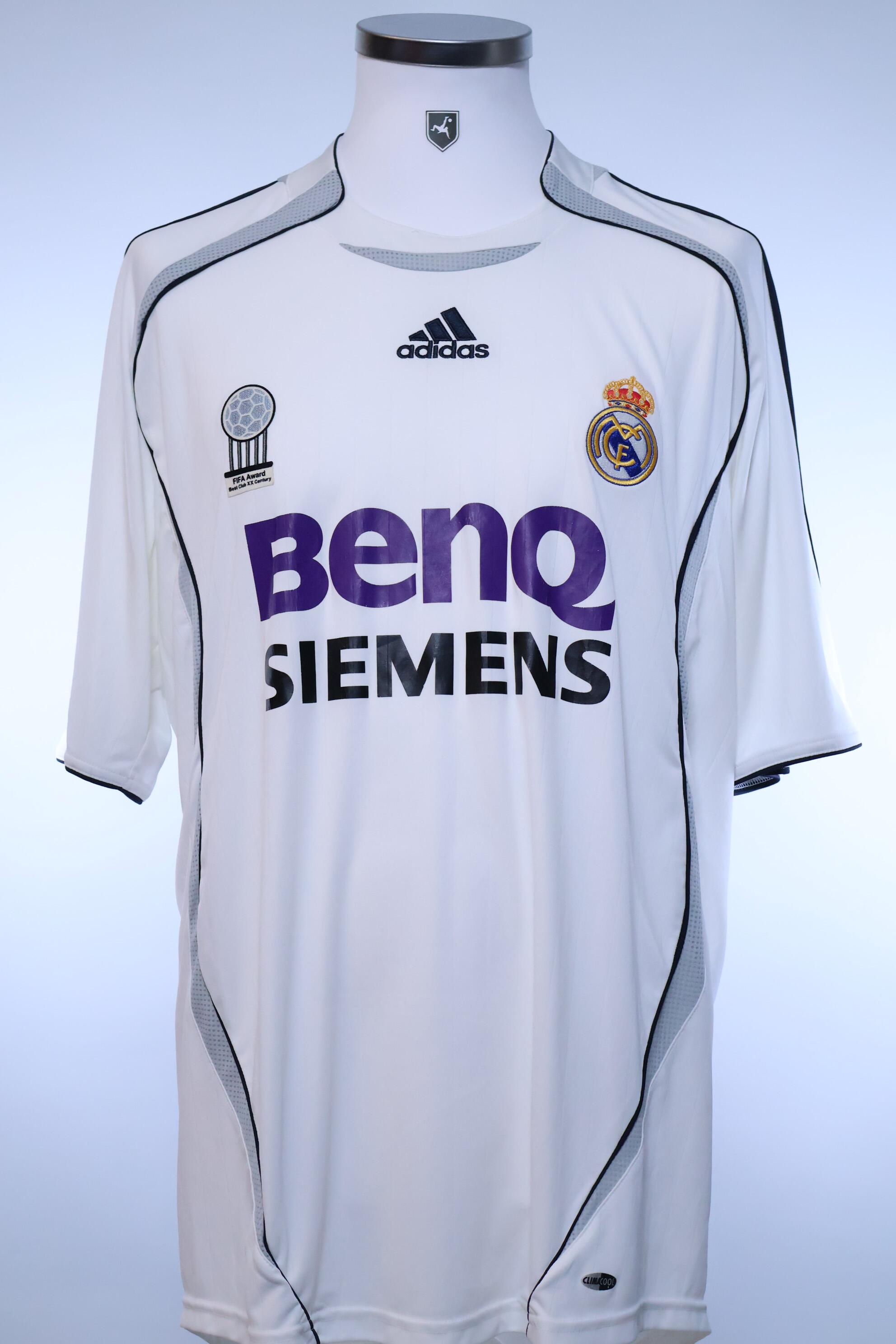 Real Madrid R. Carlos #3 2006/07 Home Shirt - XL