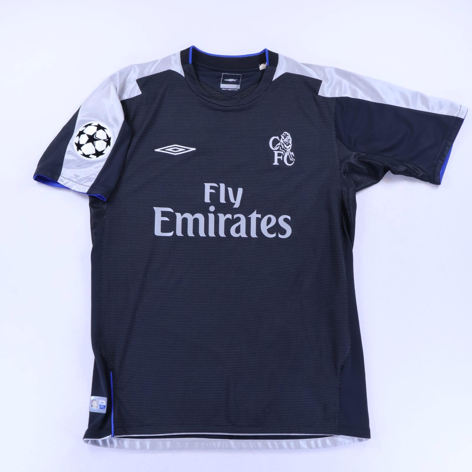 Chelsea Drogba #15 2004/05 Away Shirt - M