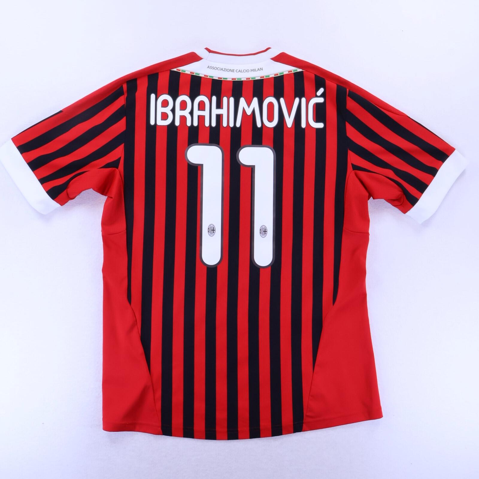 Ac Milan Ibrahimović #11 2011/12 Home Shirt - L