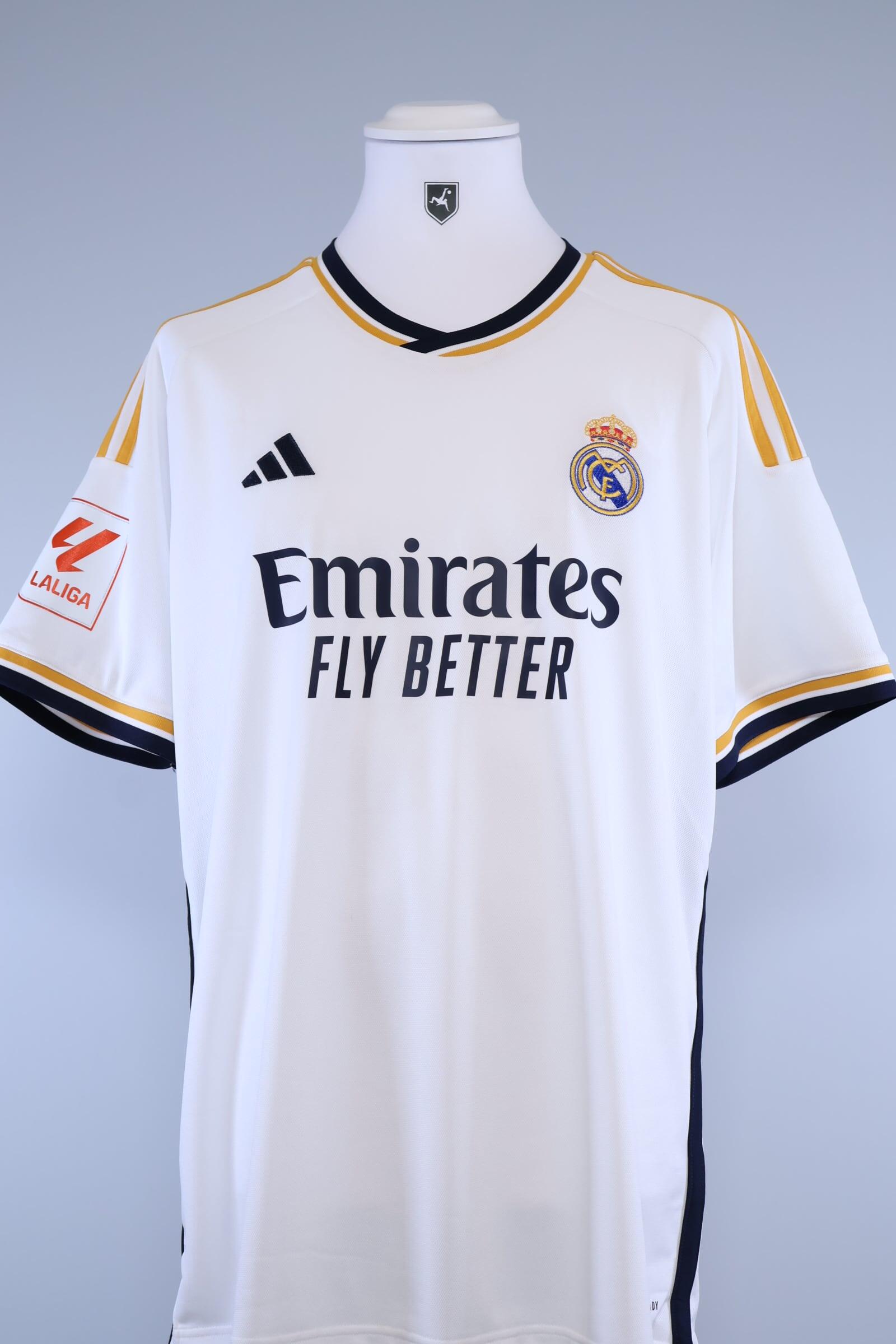 2023/24 - REAL MADRID - BELLINGHAM - #5 - HOME SHIRT - XL