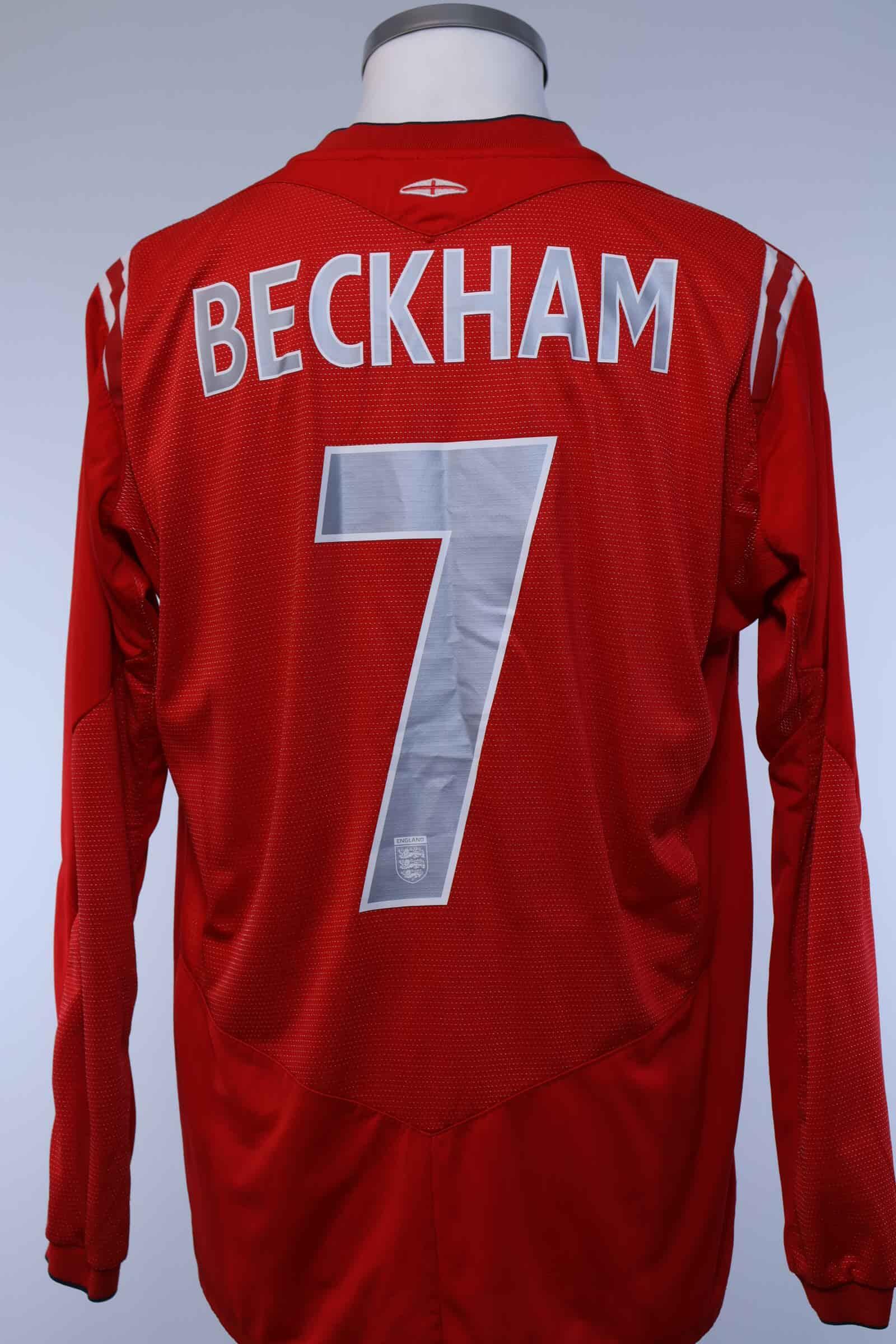 2004/06 - ENGLAND - BECKHAM - #7 - AWAY SHIRT - M