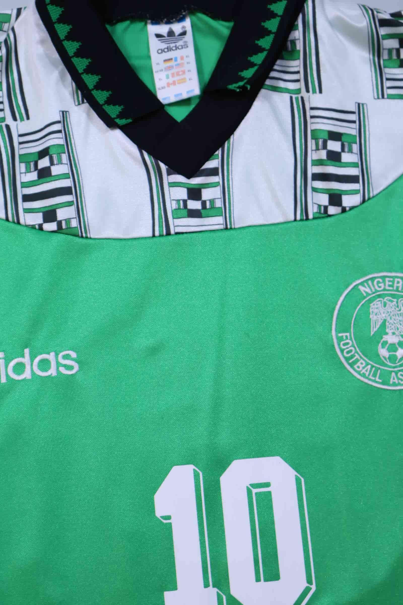 Maillot rétro NIGERIA away 1994 OKOCHA - Les Voyages En Ballon - Maillots de football vintage