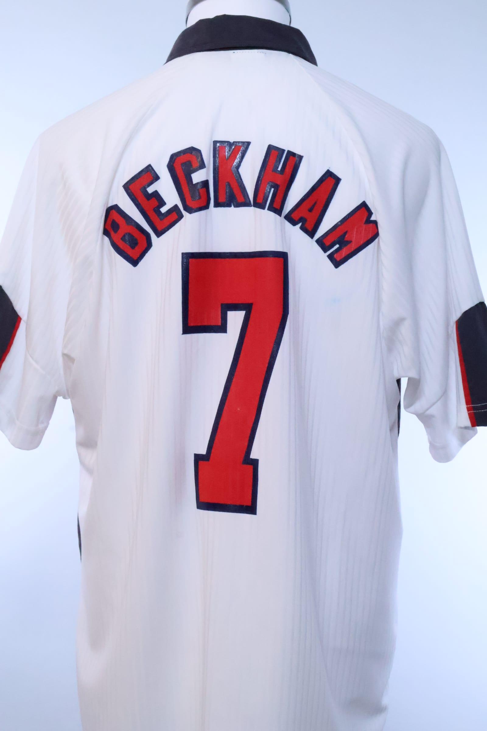 England 1998/ Beckham #7 Fifa World Cup Home Shirt - L