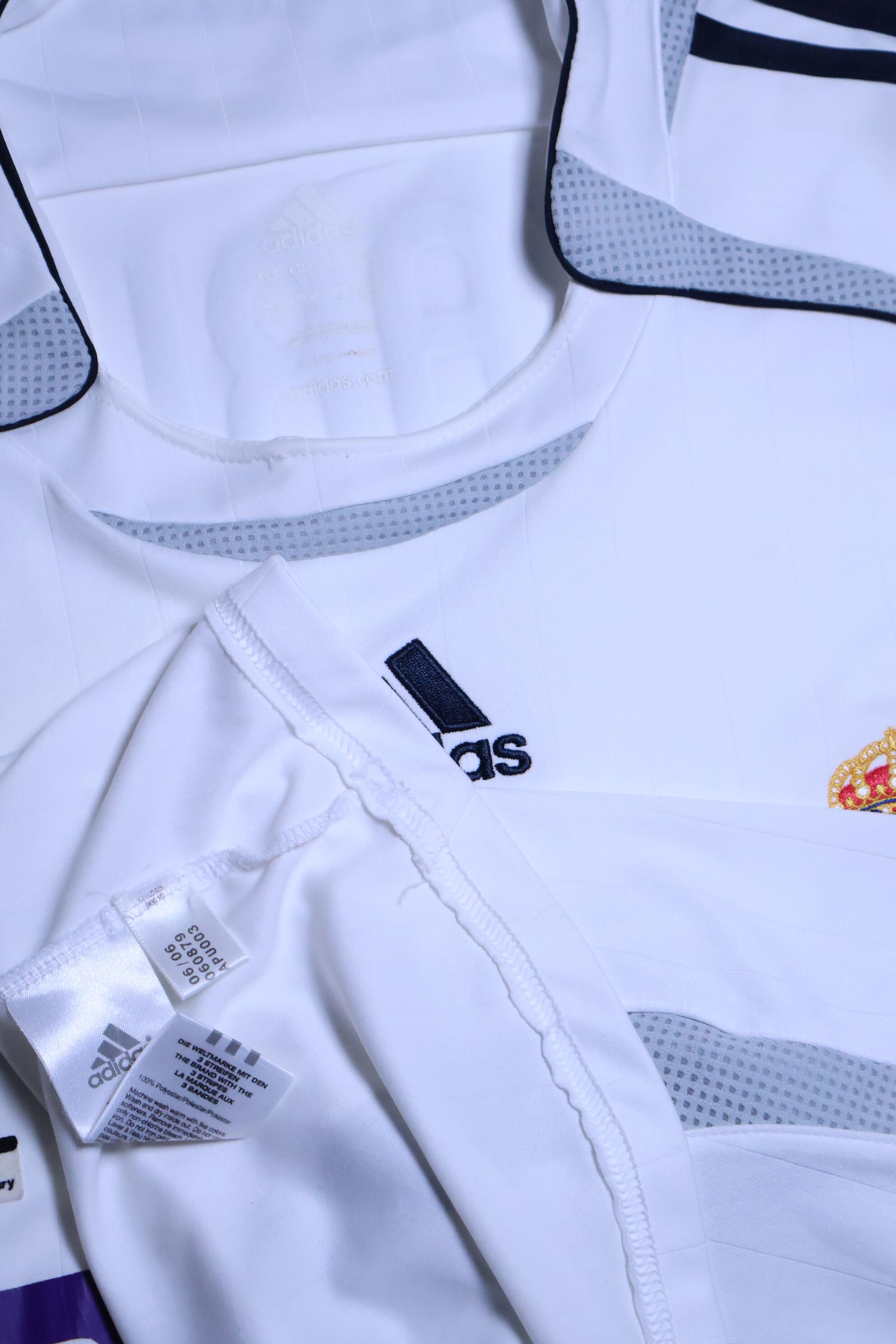Real Madrid R. Carlos #3 2006/07 Home Shirt - XL