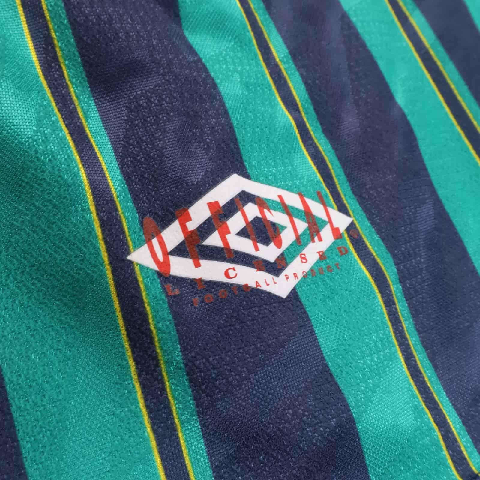 Ajax 1993/94 Away Shirt - M