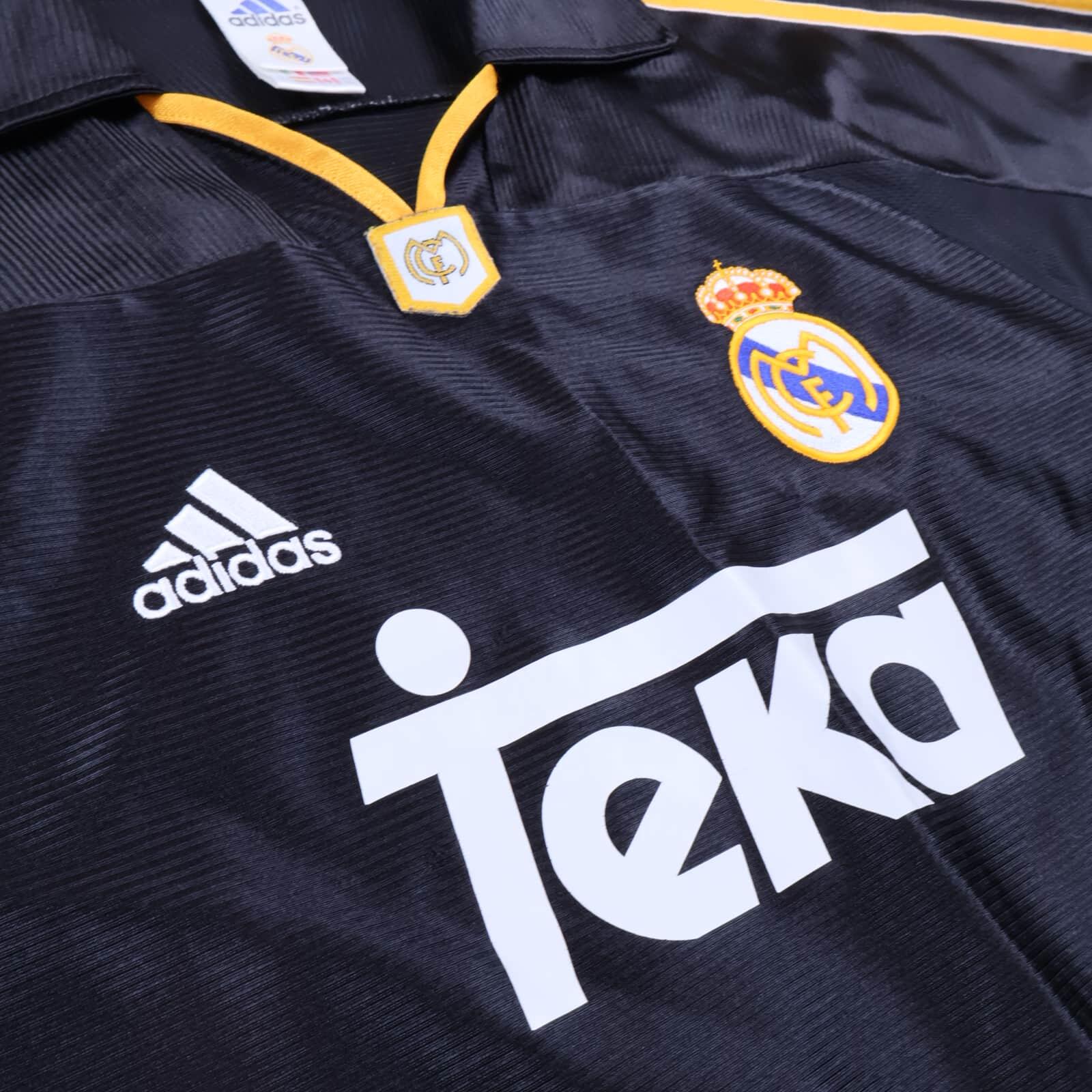 Real Madrid Raul #7 1999/00 Away Shirt - L