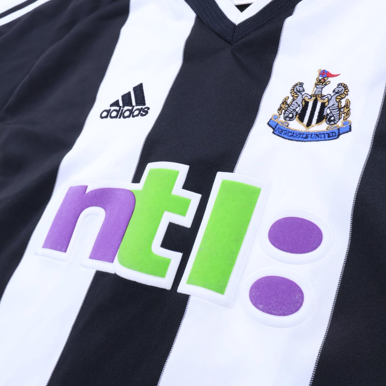 Newcastle United Shearer #9 2001/03 Home Shirt - XL
