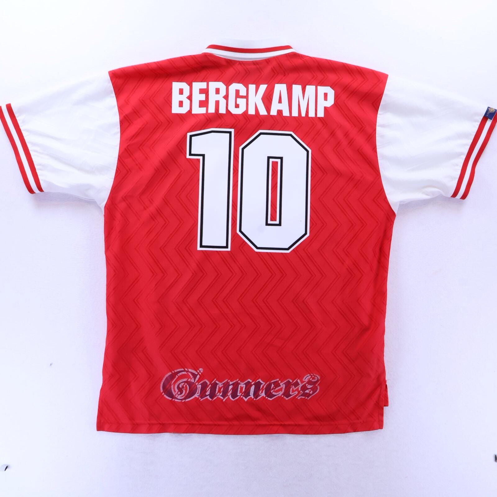 Arsenal Tomiyasu #18 2021/22 Home Shirt - M