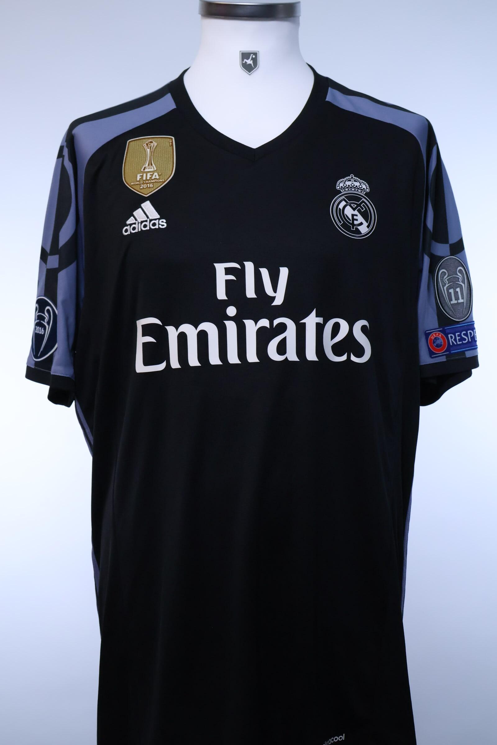 2016/17 - REAL MADRID - RONALDO - #7 - THIRD SHIRT - XL