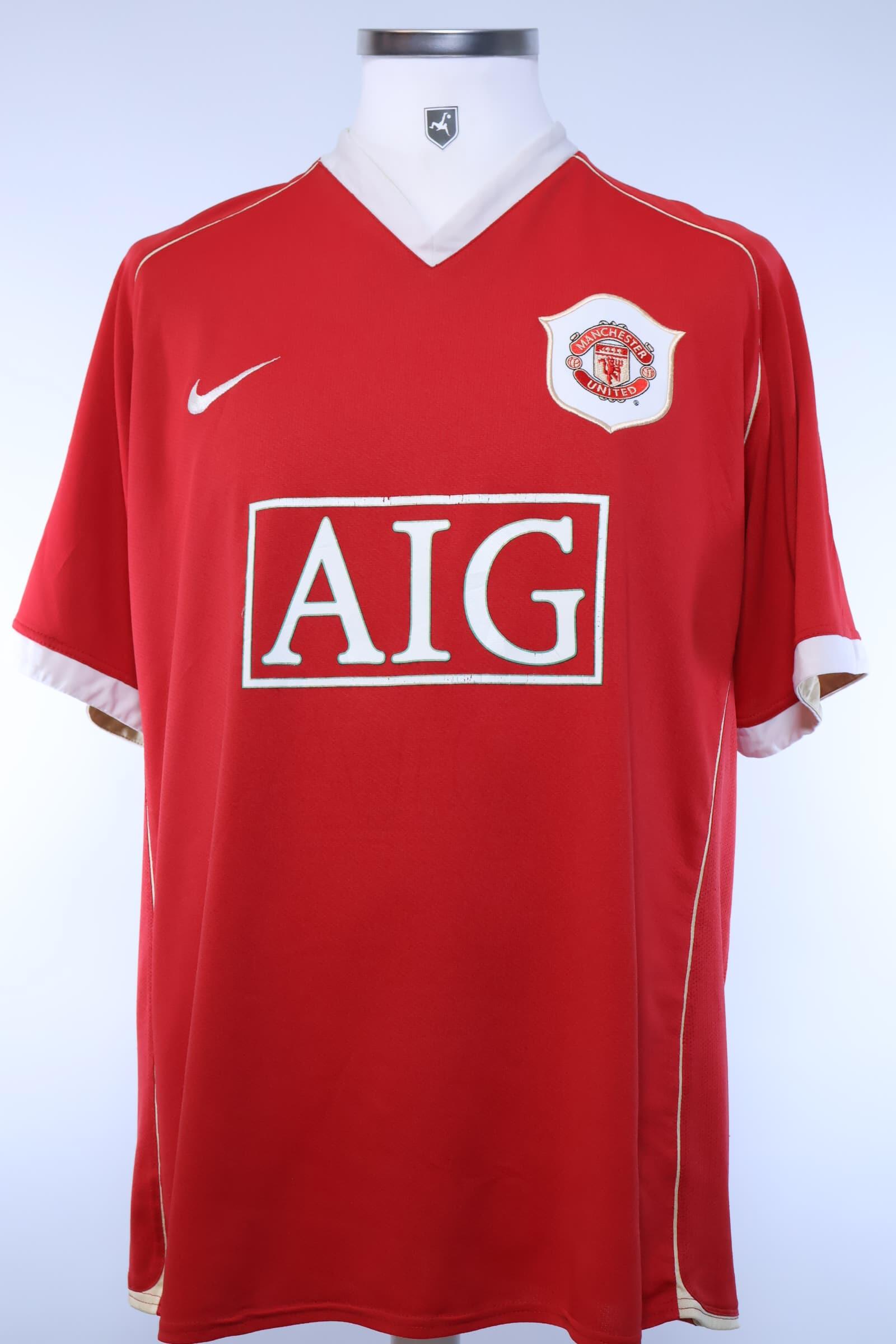 Manchester United 2006/07 Home Shirt - L