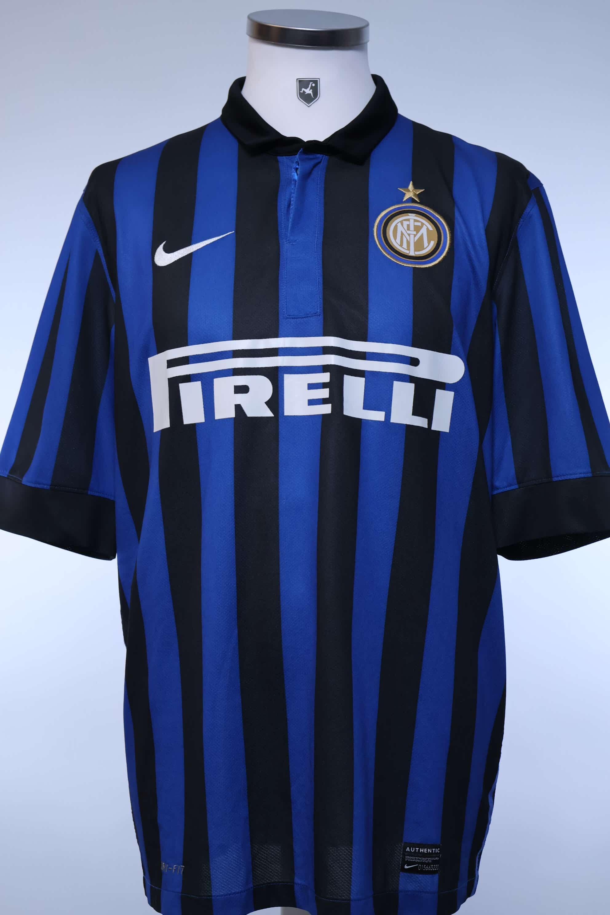 Inter Milan 2011/12 Home Shirt - L
