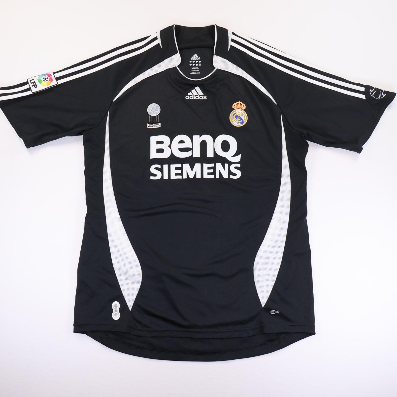 Real Madrid V. Nistelrooy #17 2006/07 Away Shirt - XL