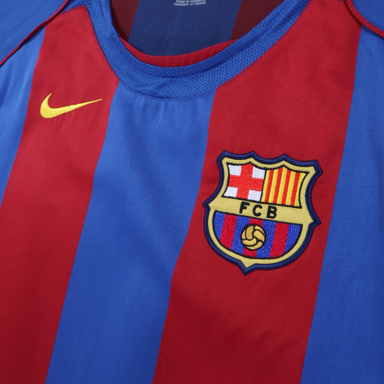 Barcelona Larsson #17 2004/05 Home Shirt - XL