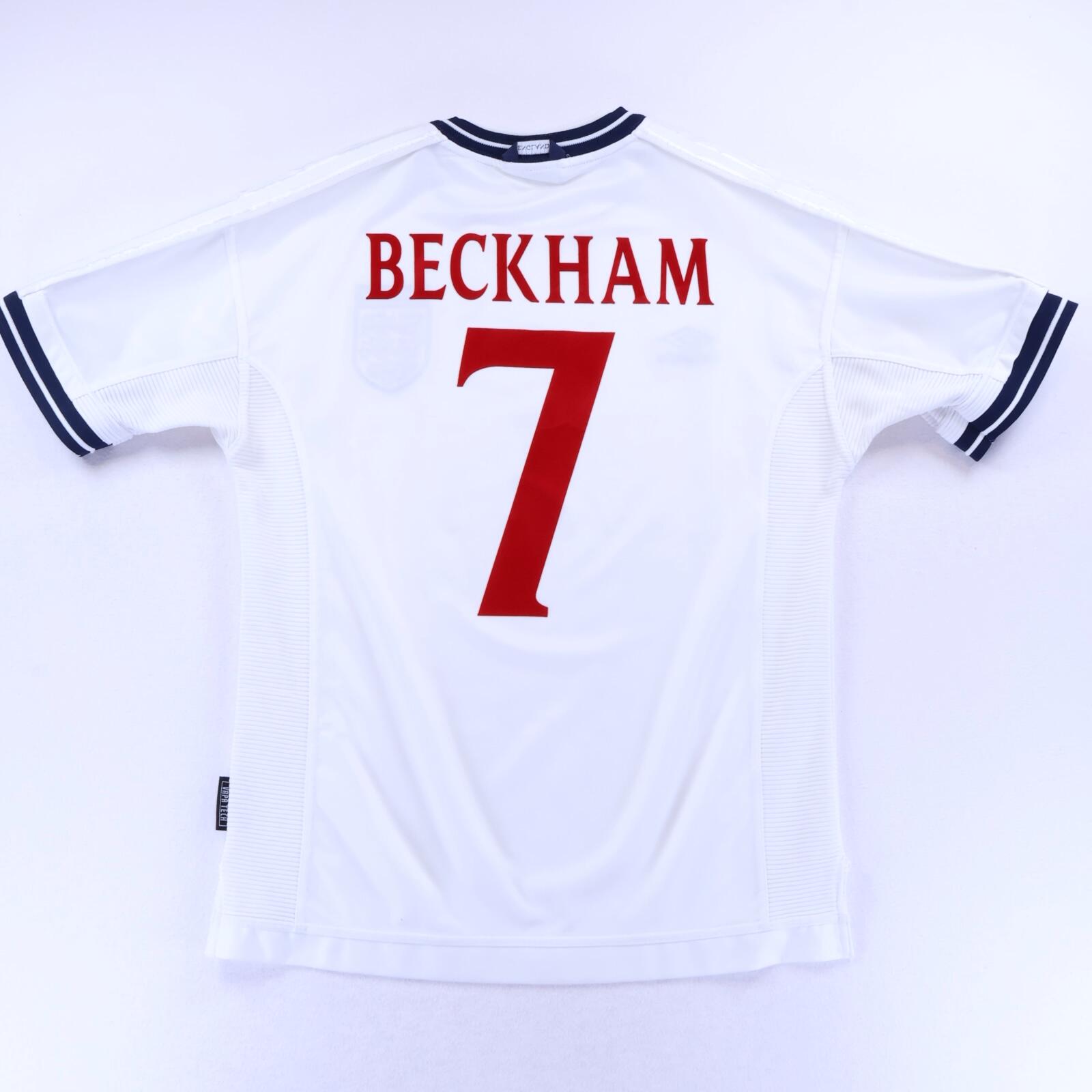 England Beckham #7 1999/01 Home Shirt - M