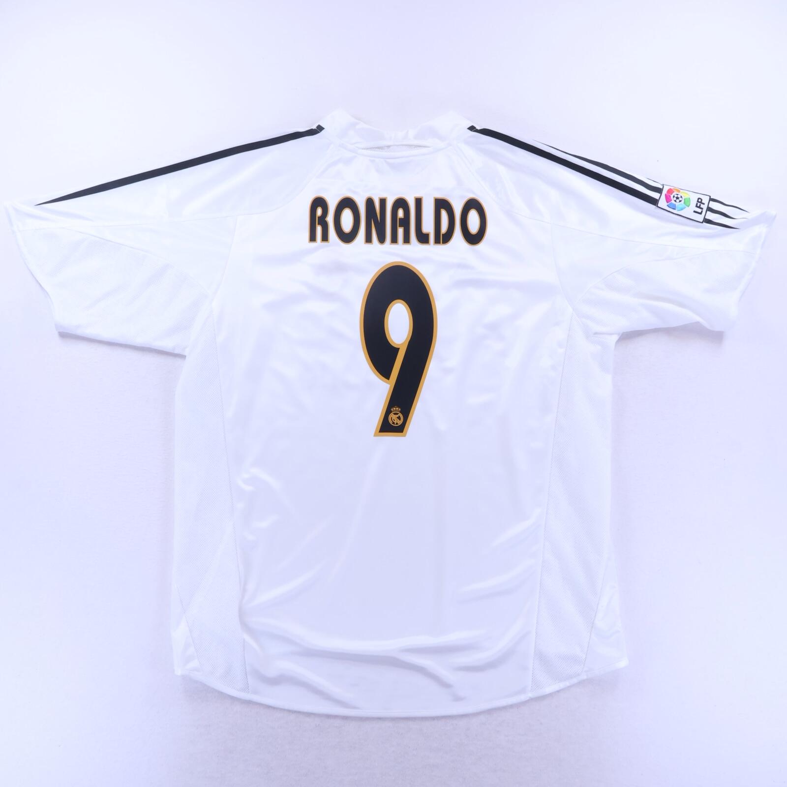 Real Madrid Ronaldo #9 2003/04 Home Shirt - Long Sleeve - M