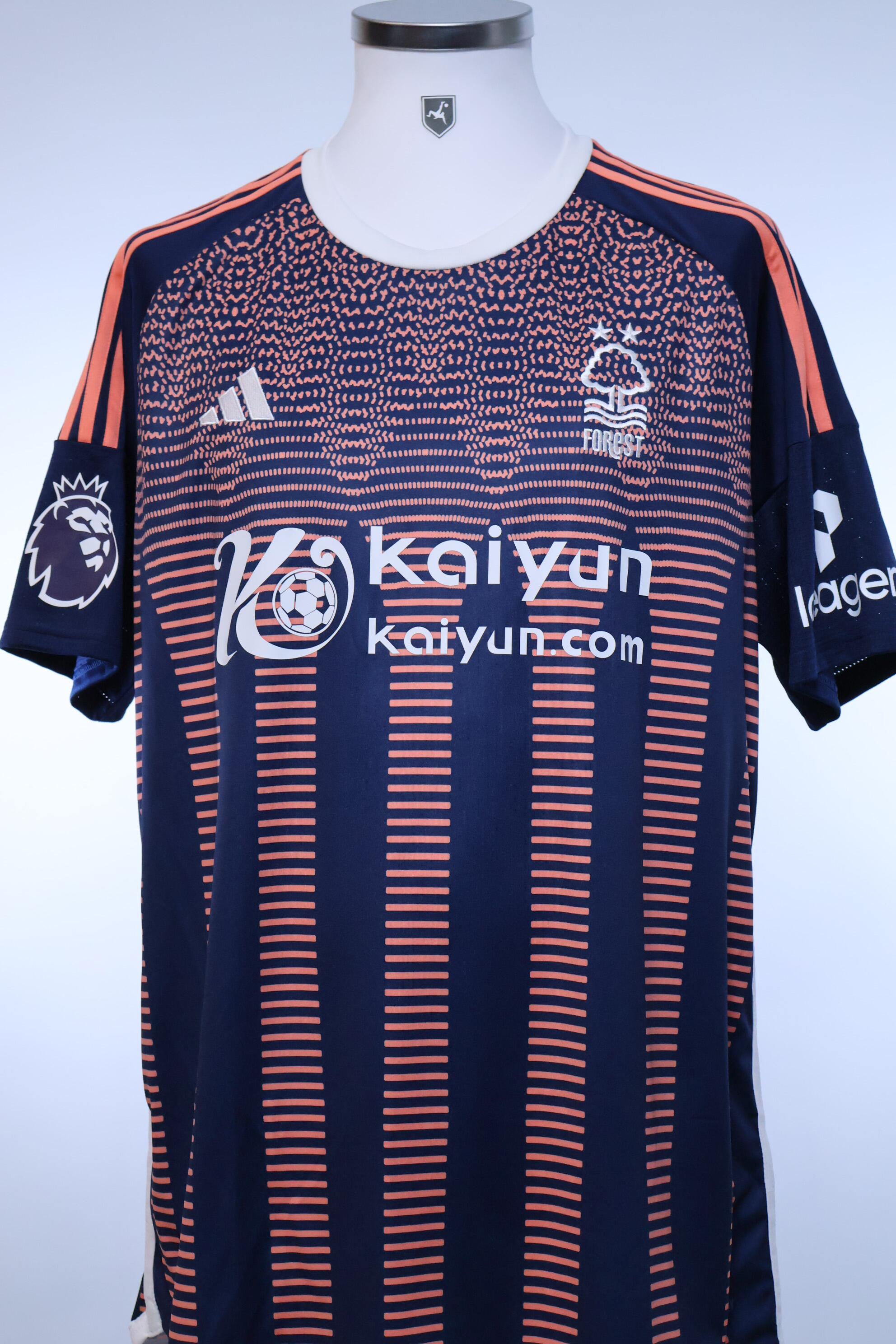 Nottingham Forest 2023/24 Third Shirt - XL