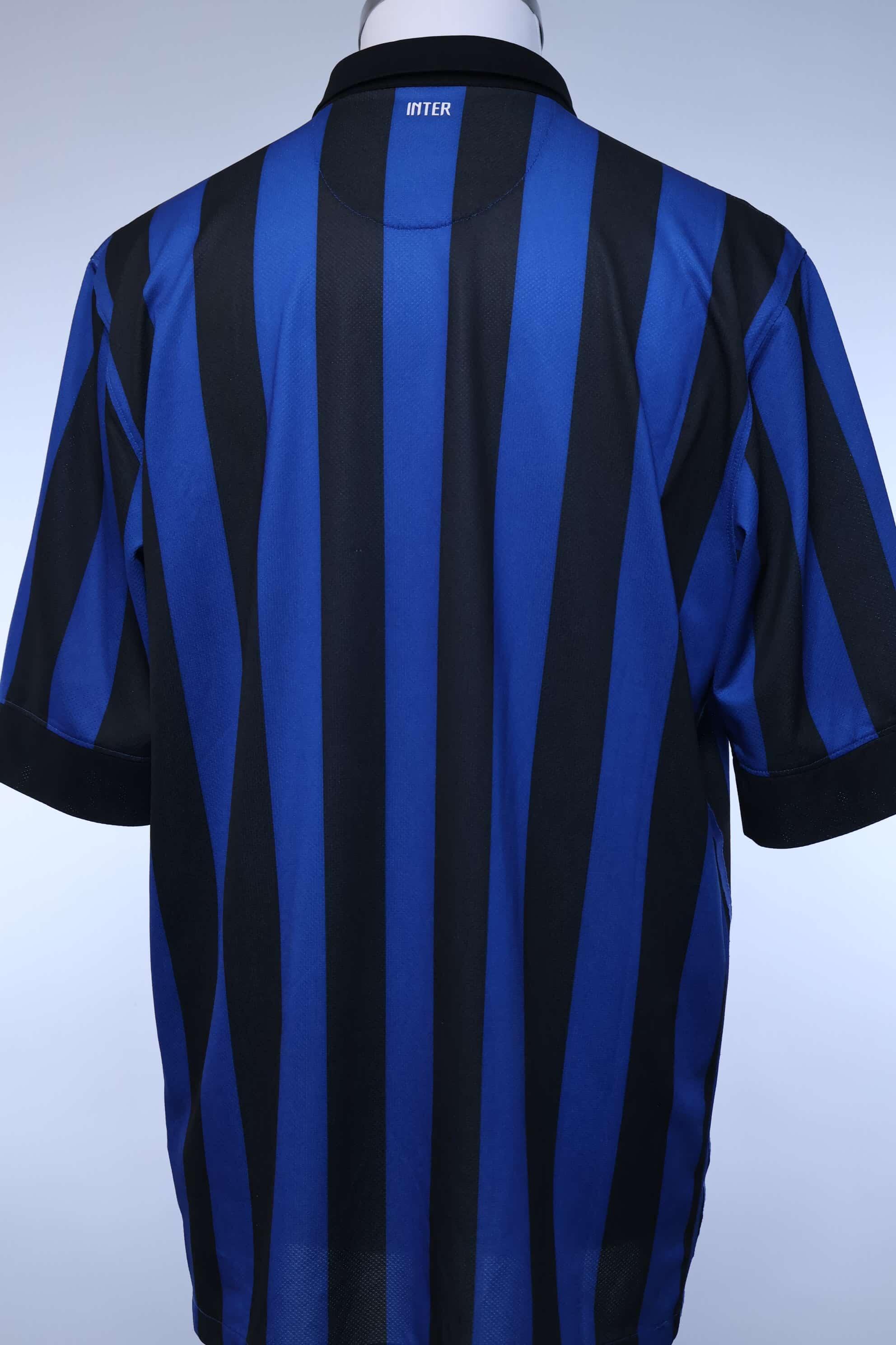 Inter Milan 2011/12 Home Shirt - L