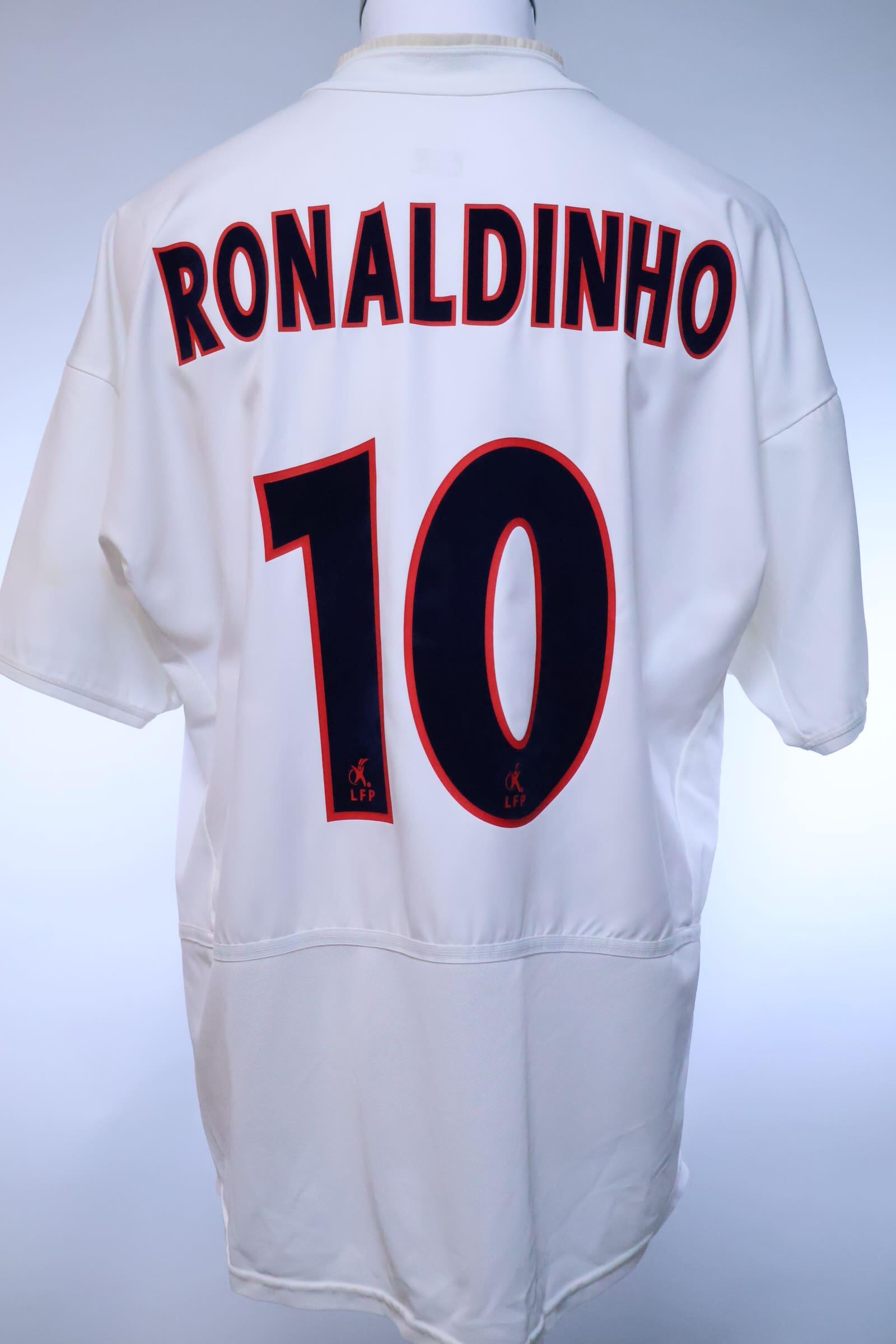 Paris Saint-Germain F.C Ronaldinho #10 2002/03 Away Shirt - L