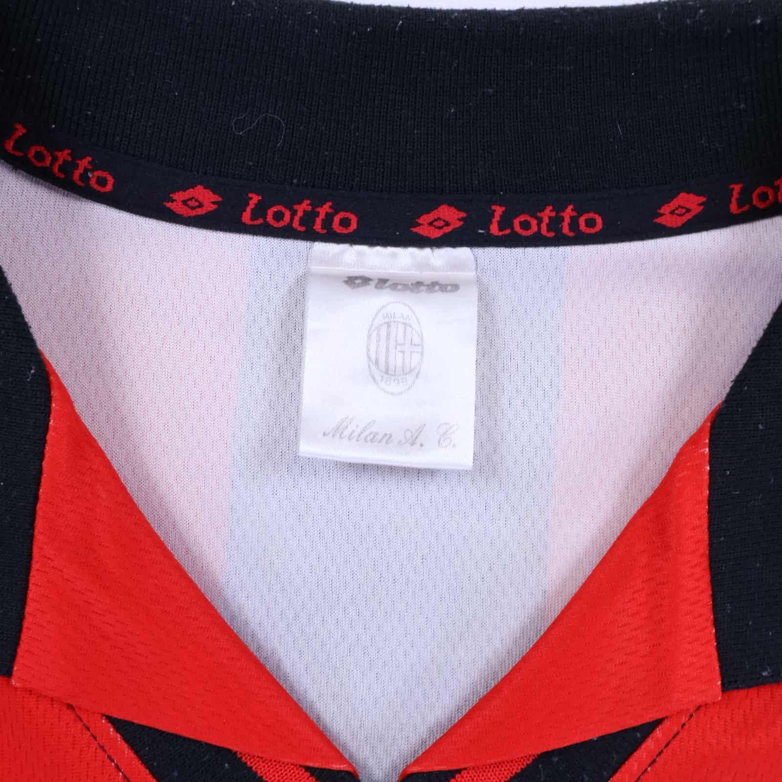 Ac Milan Weah #9 1996/97 Home Shirt - M