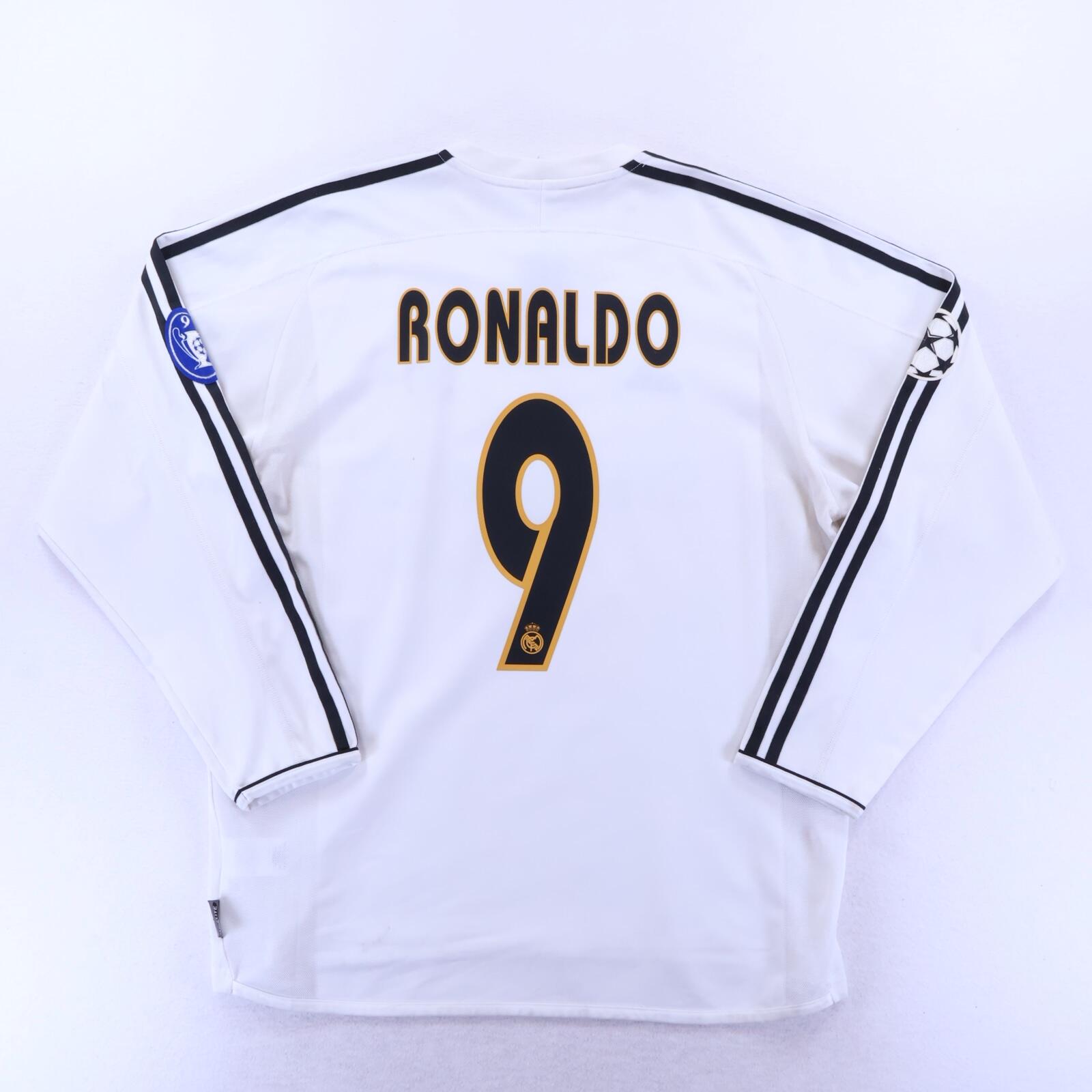 Real Madrid Ronaldo #9 2002/03 Home Shirt - M