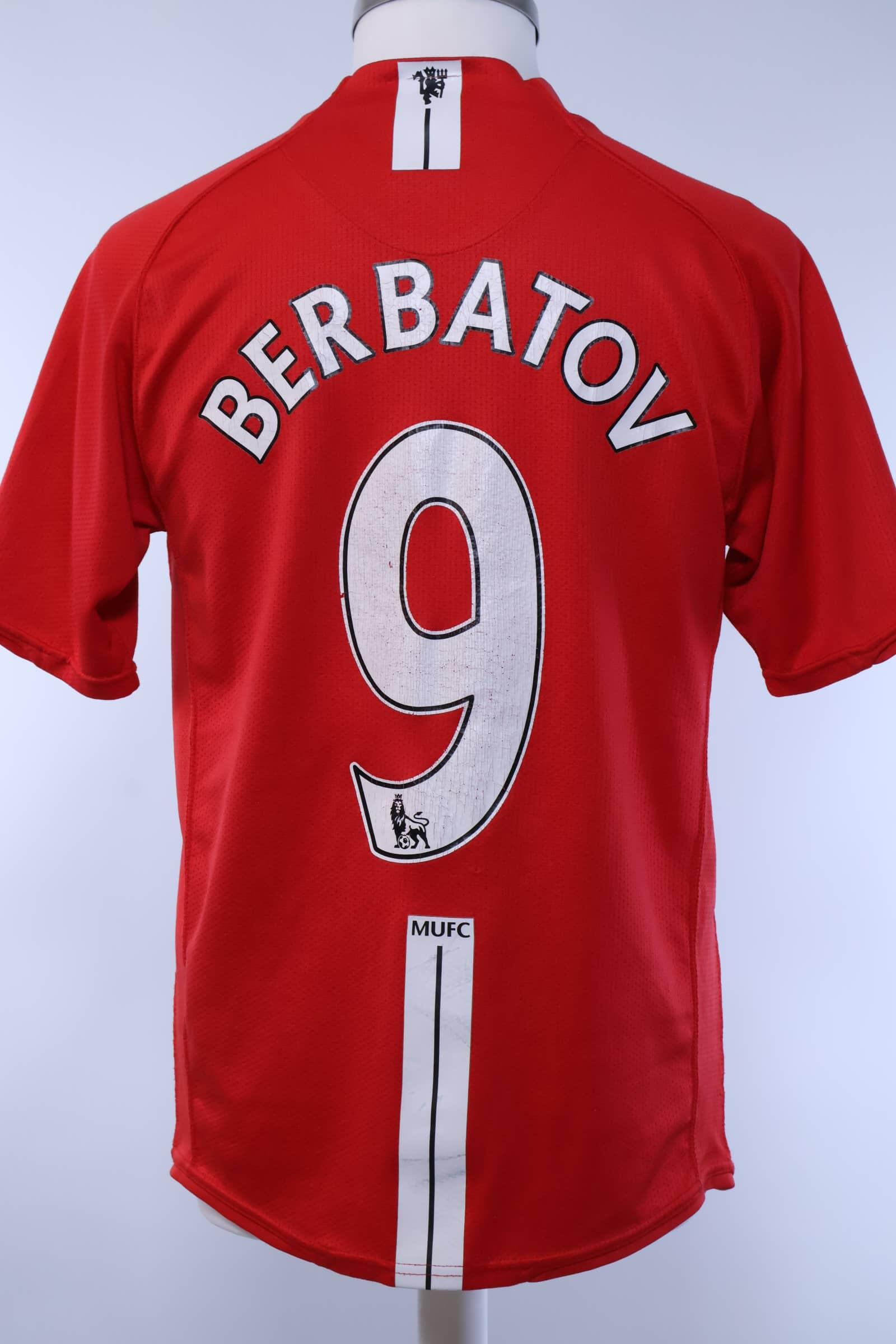 2007/09 - MANCHESTER UNITED - BERBATOV - #9 - HOME SHIRT - M
