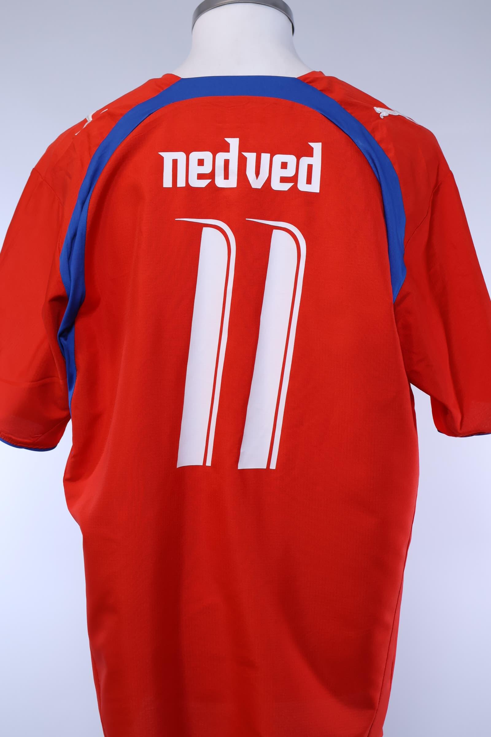 2006/08 - CZECH REPUBLIC - NEDVED - #11 - HOME SHIRT - L
