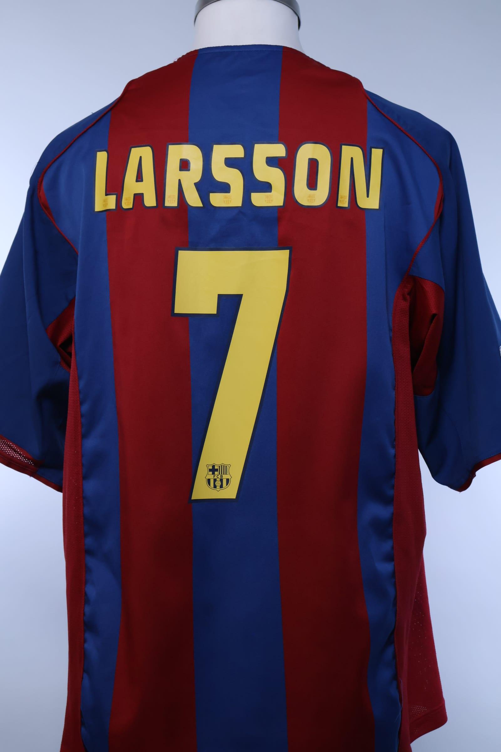 2004/05 - FC BARCELONA - LARSSON - #7 - HOME SHIRT - XL