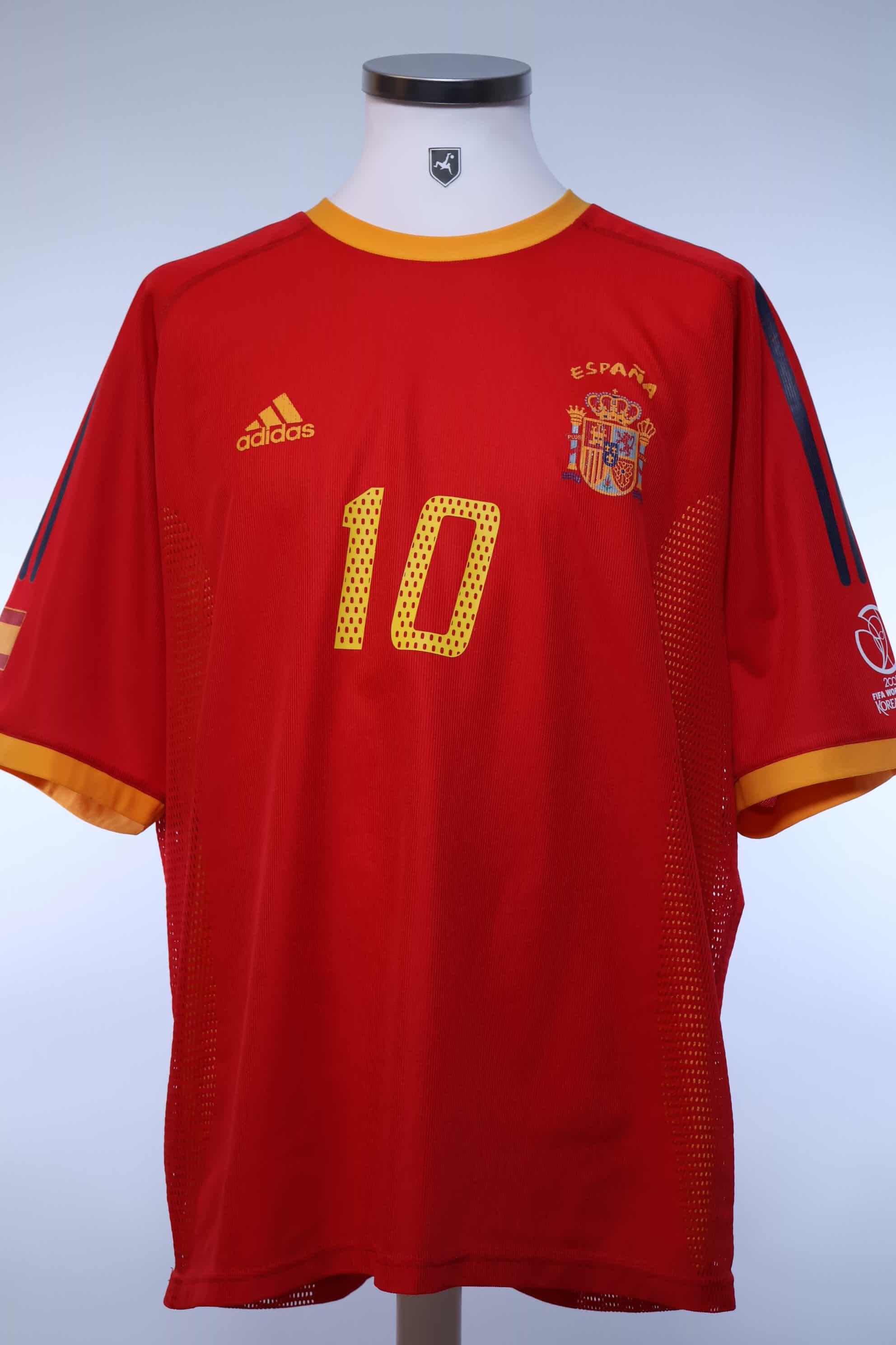 Spain Raul #10 2002/04 Fifa World Cup Home Shirt - XL