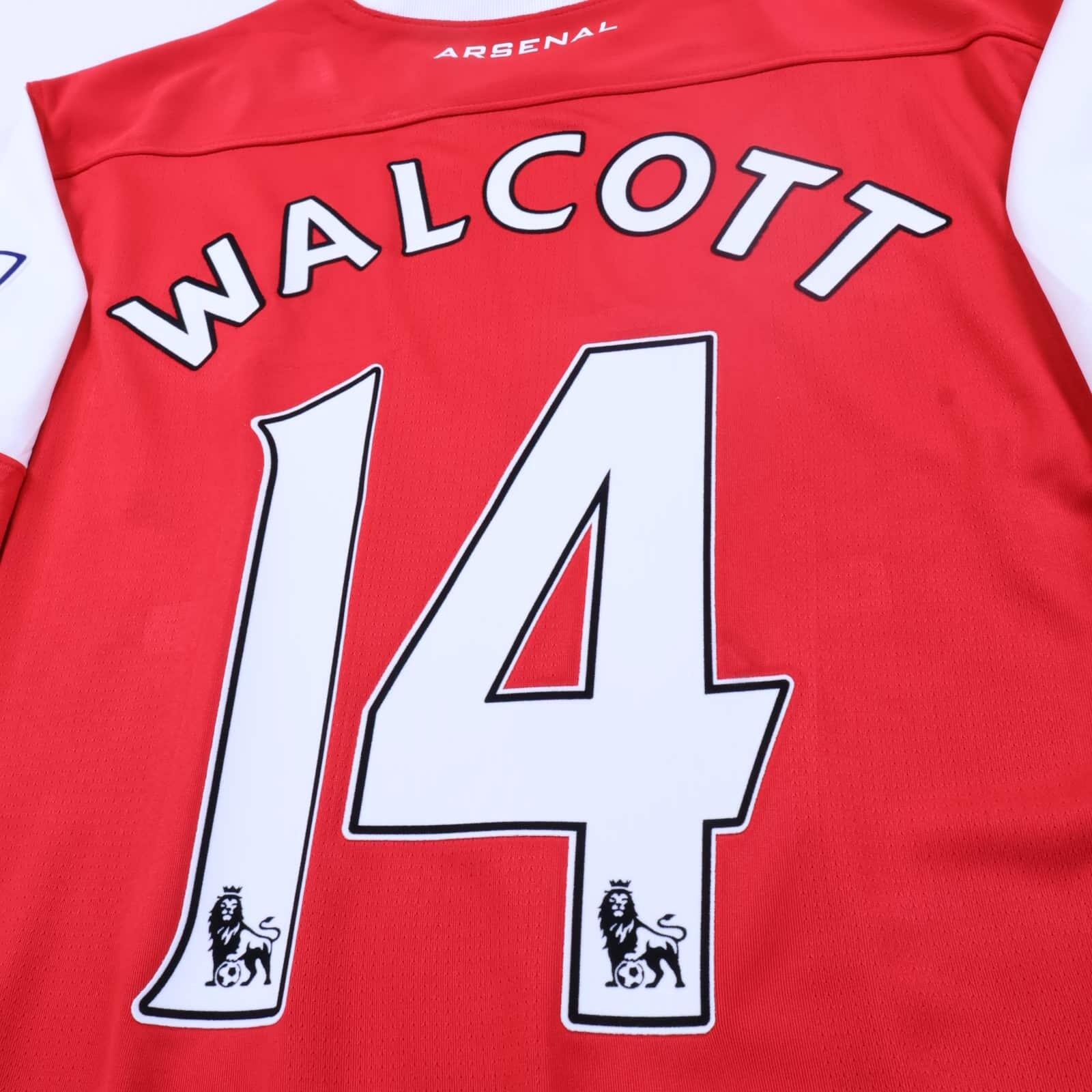 Arsenal Walcott #14 2010/11 Home Shirt - XL