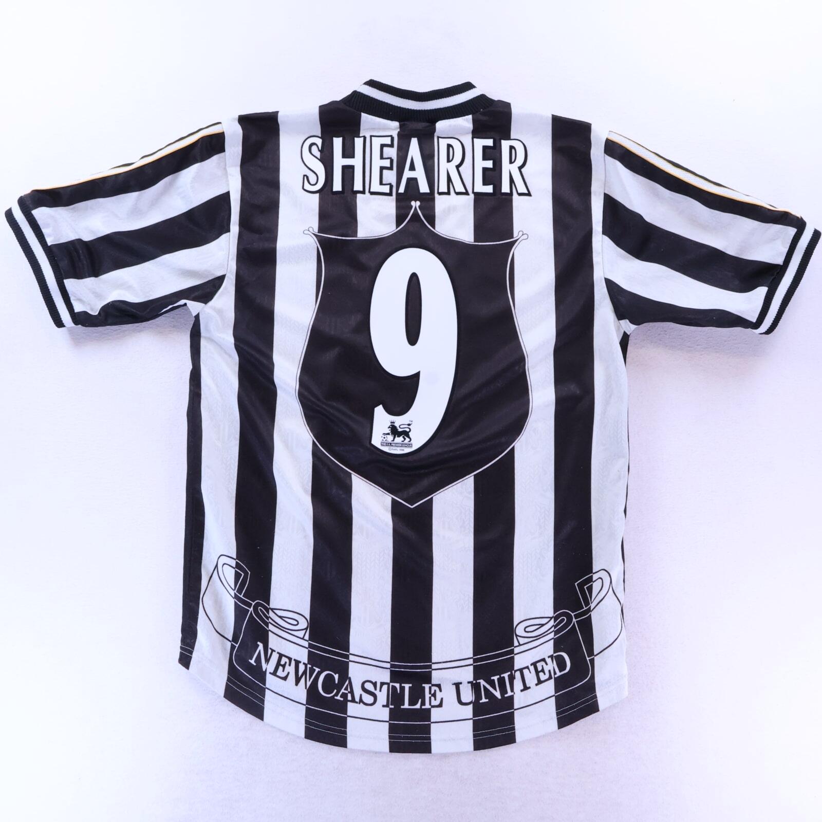 Newcastle United Shearer #9 1997/99 Home Shirt - M