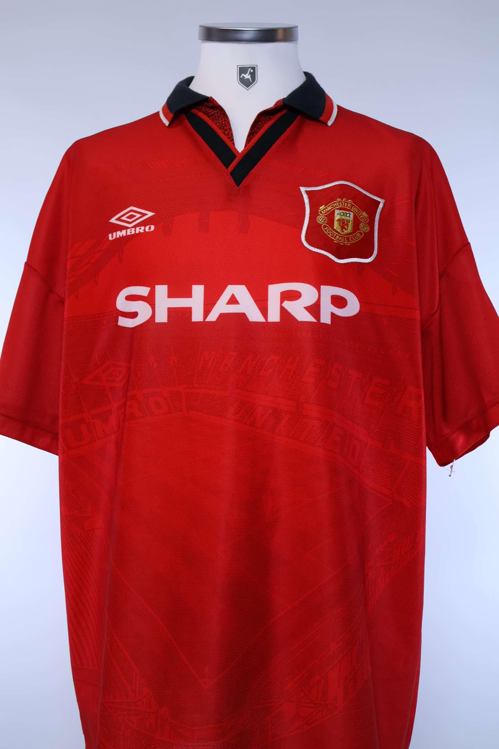 1994/96 - MANCHESTER UNITED - CANTONA - #7 - HOME SHIRT - XL