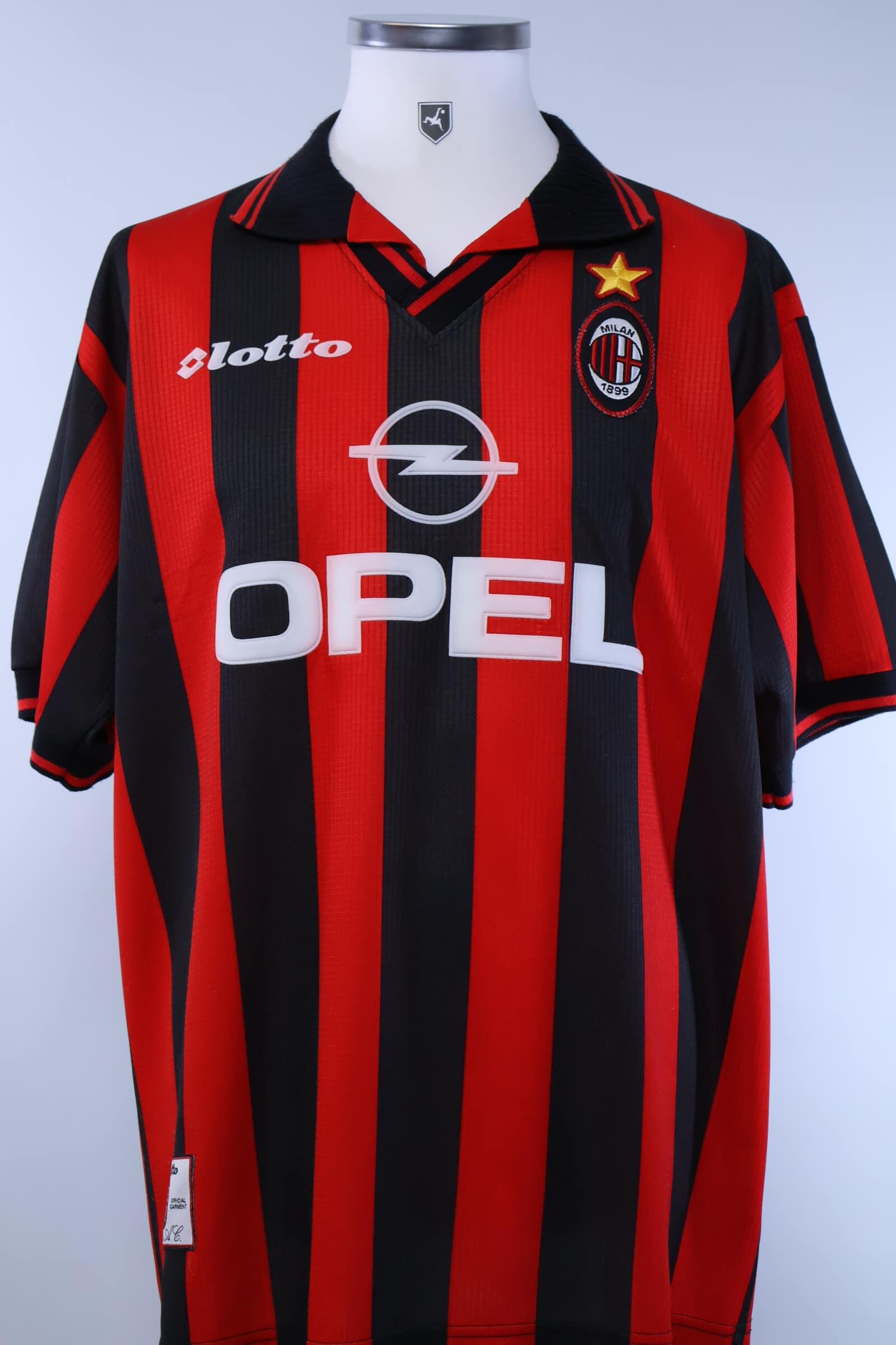 Ac Milan 1997/98 Home Shirt - XLAuthentic Original Football Shirt