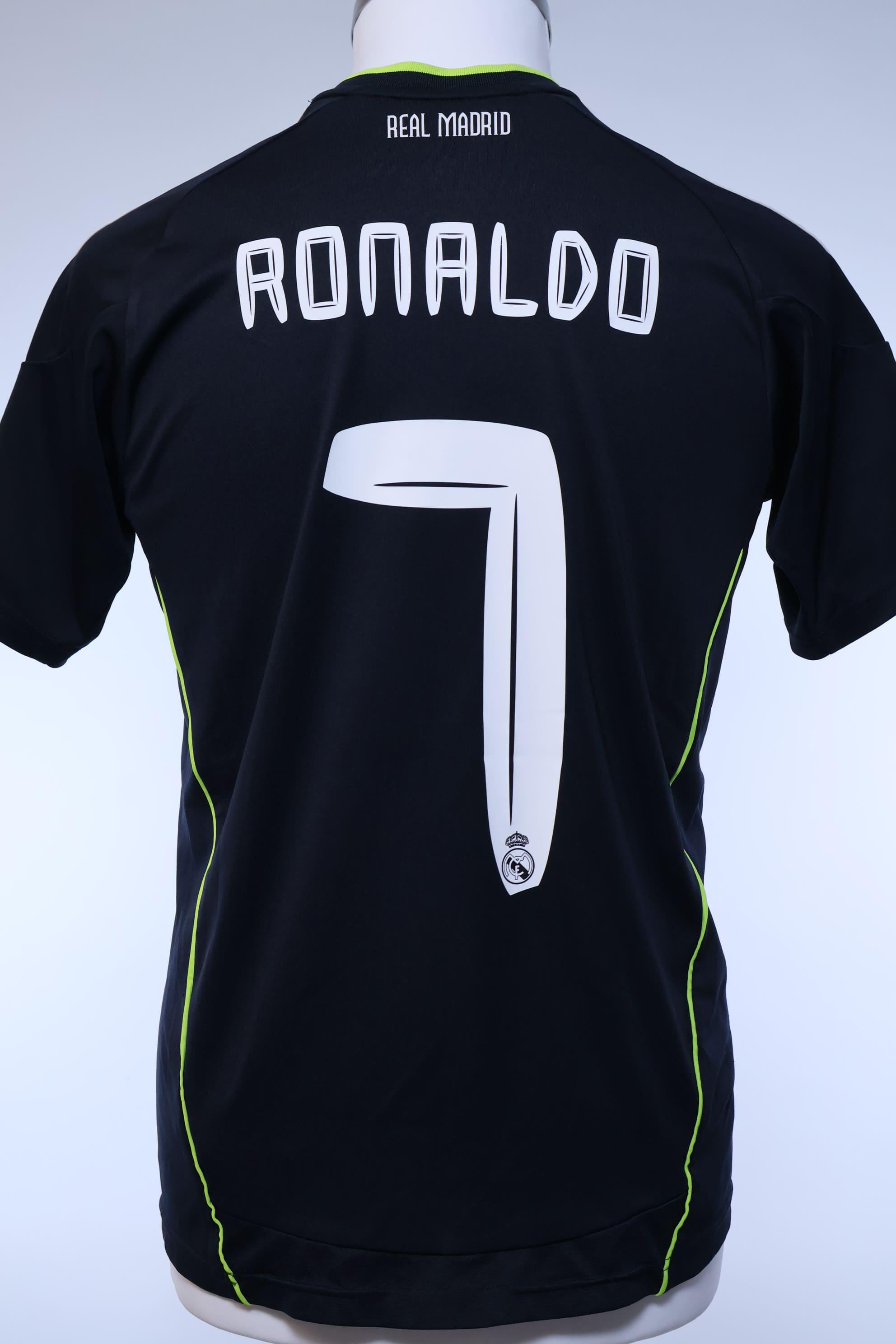 Real Madrid Ronaldo #7 2010/11 Away Shirt - S