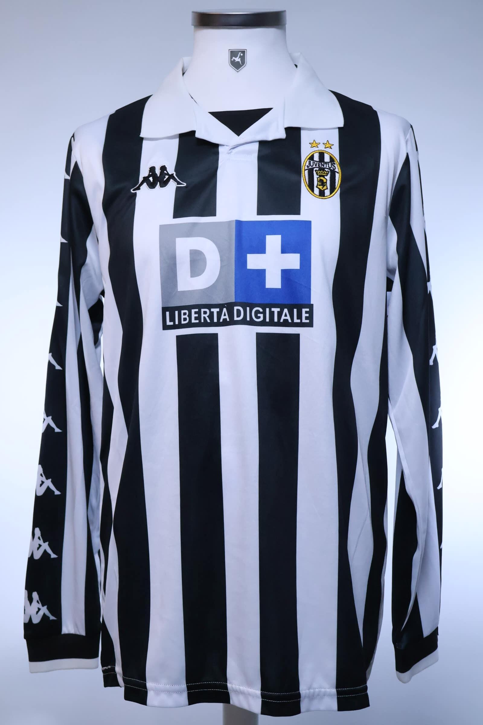 Juventus 1999/00 Home Shirt - Long Sleeve - L