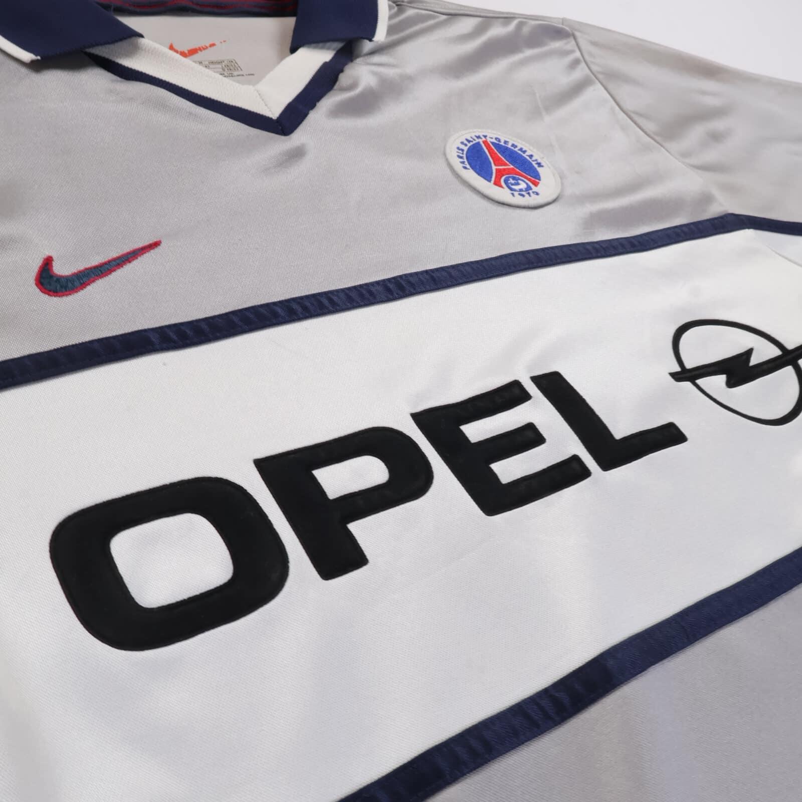 Paris Saint-Germain F.C 1999/01 Away Shirt - M