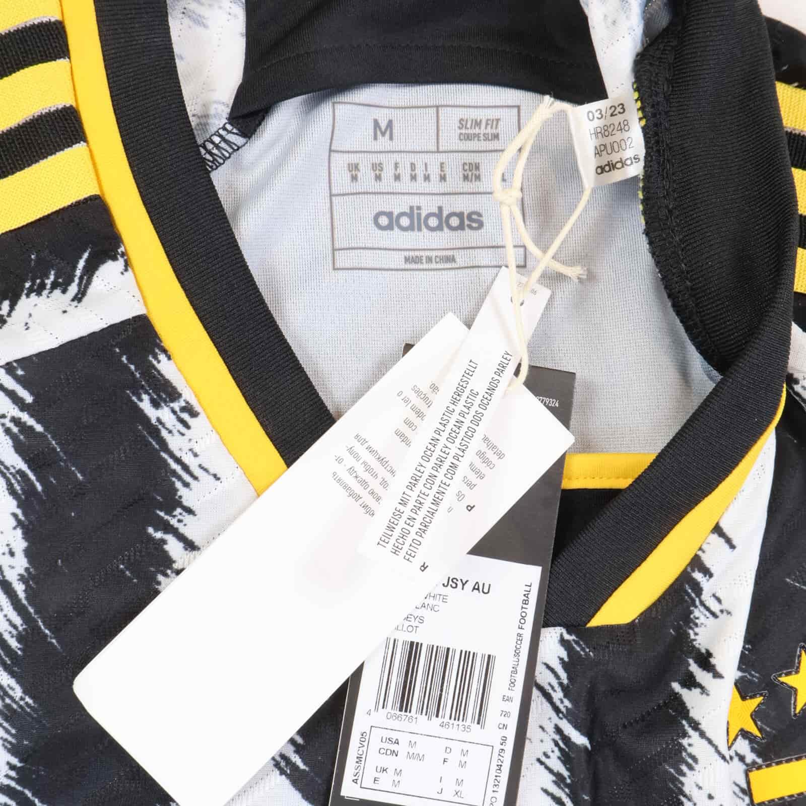 Juventus 2023/24 Home Shirt - M- BACK