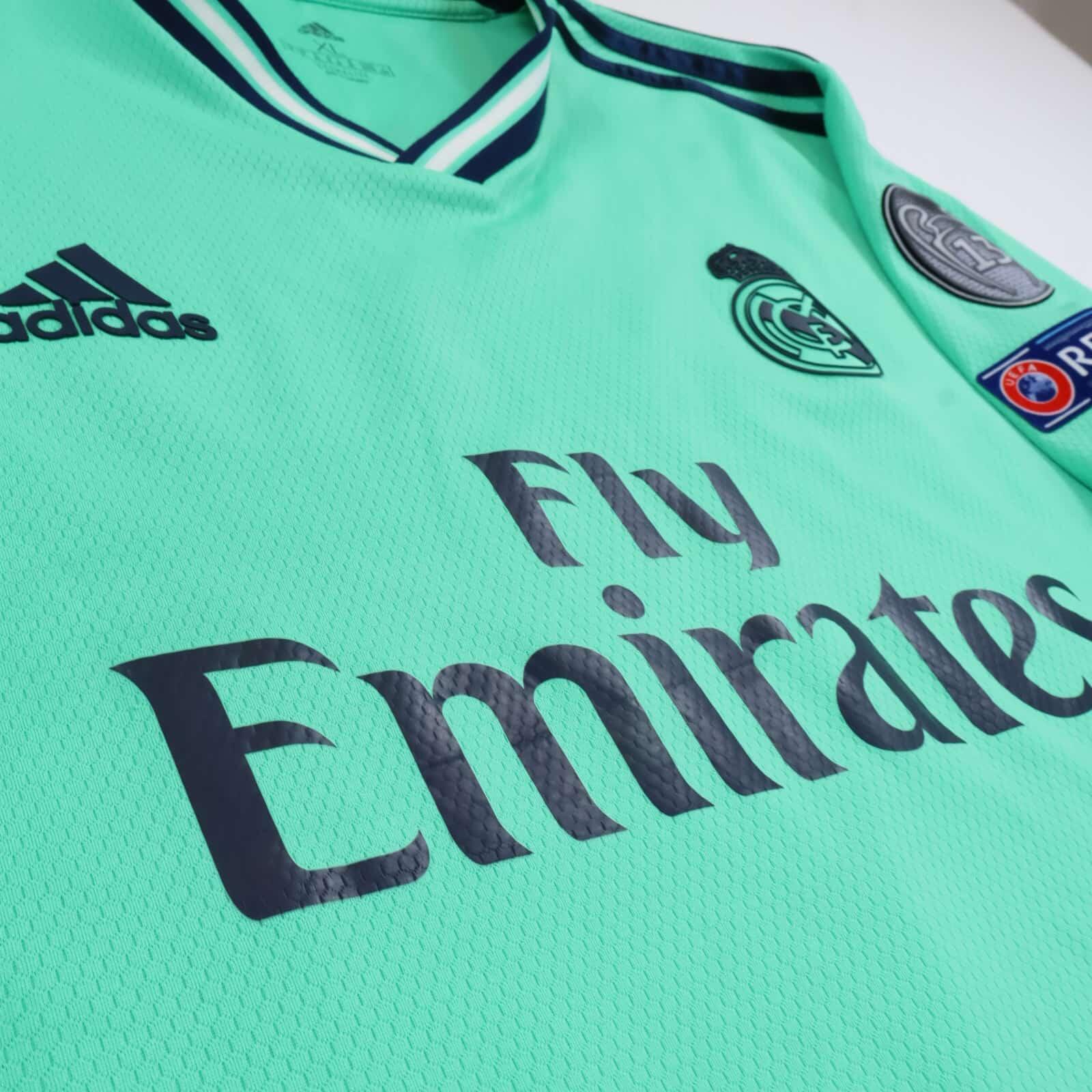 Real Madrid Vinicius Jr #25 2019/20 Third Shirt - XL