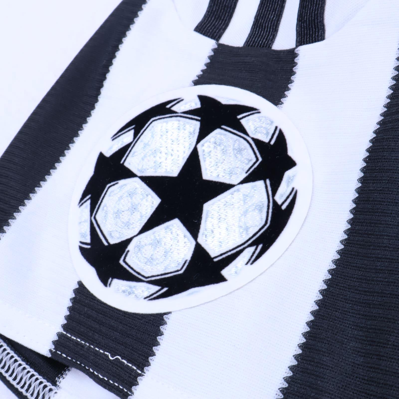 Juventus Pogba #10 2015/16 Player Issue Home Shirt - M