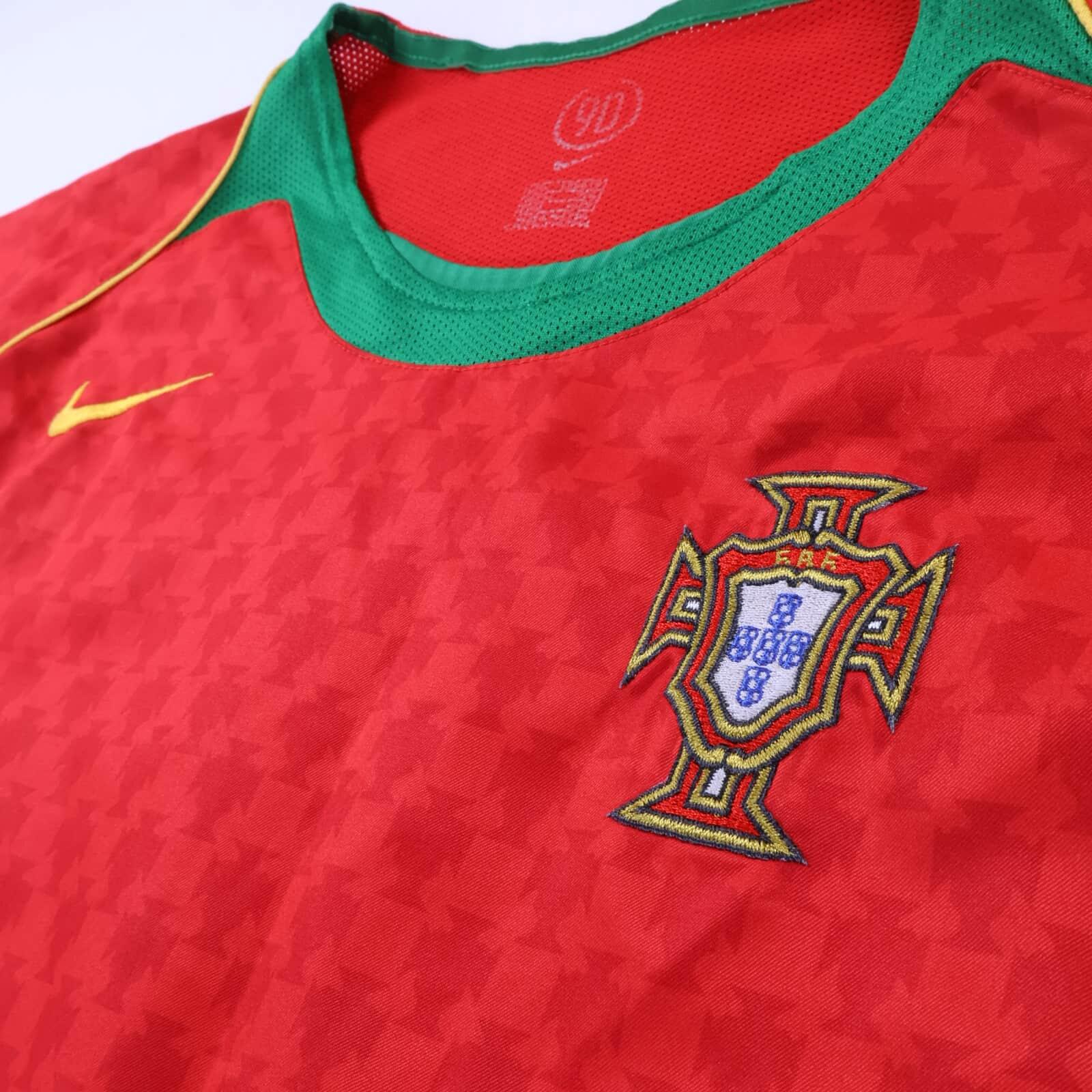 Portugal 2004/06 Home Shirt - XL- BACK