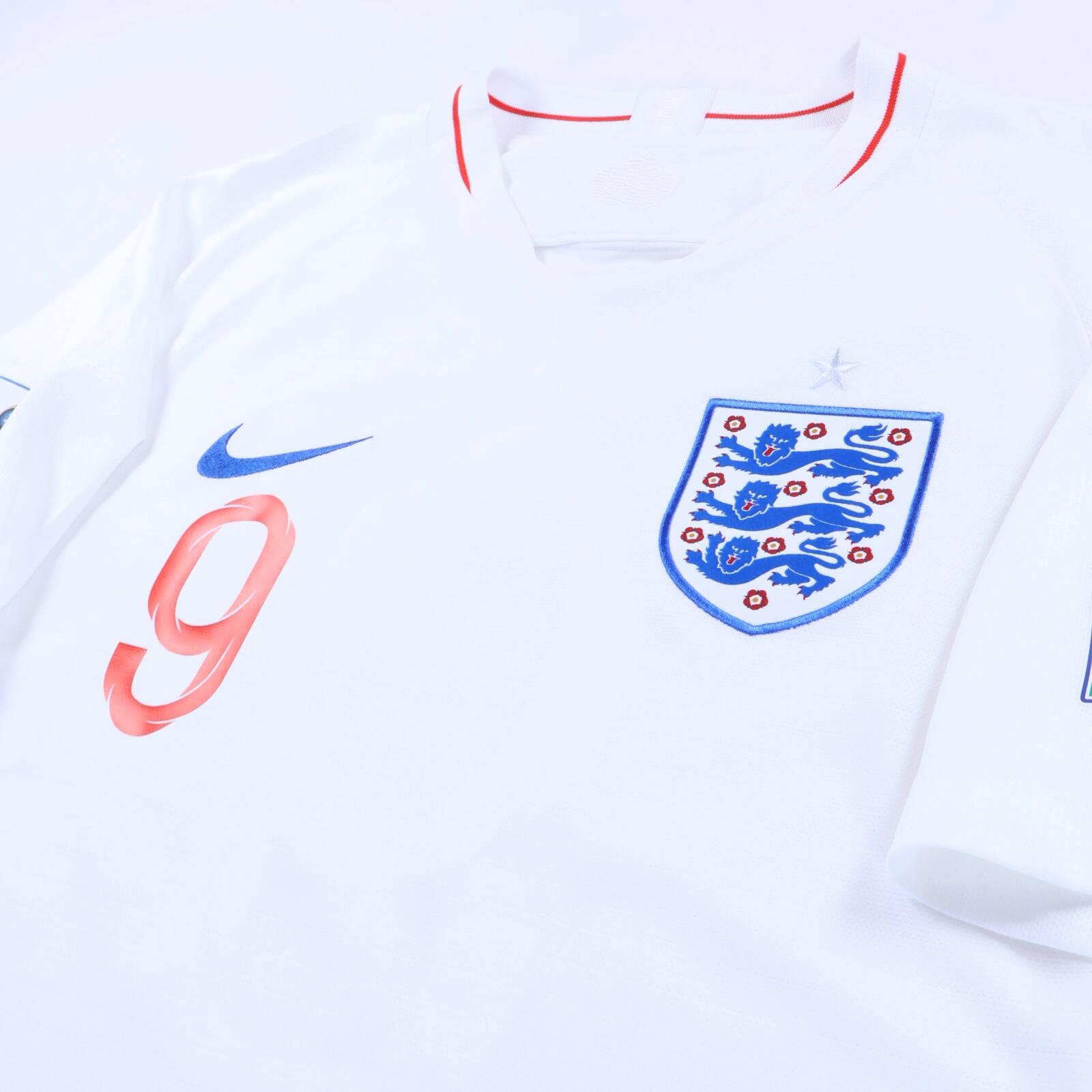 England Kane #9 2018/19 Home Shirt - M