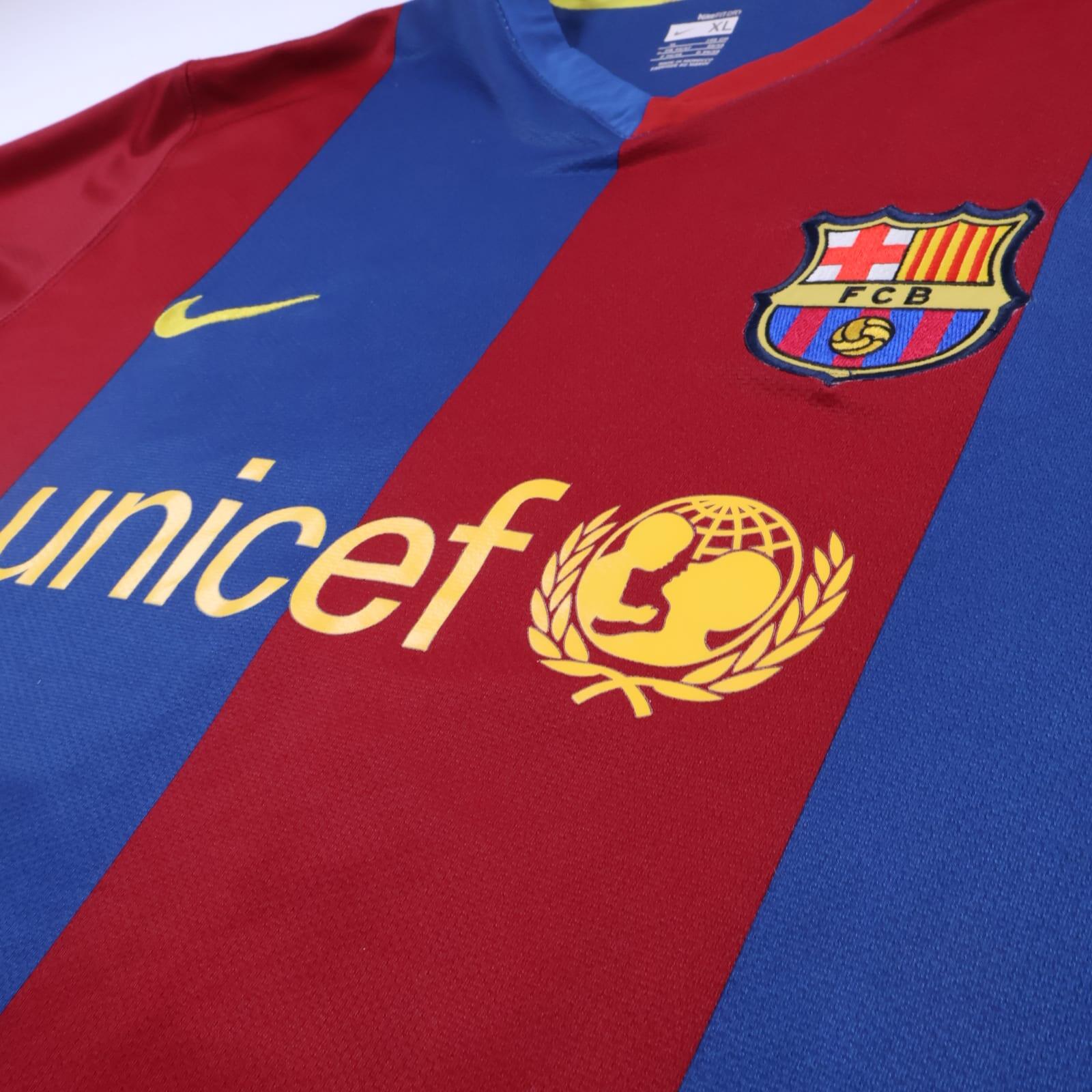 Barcelona Messi #19 2006/07 Home Shirt - XL