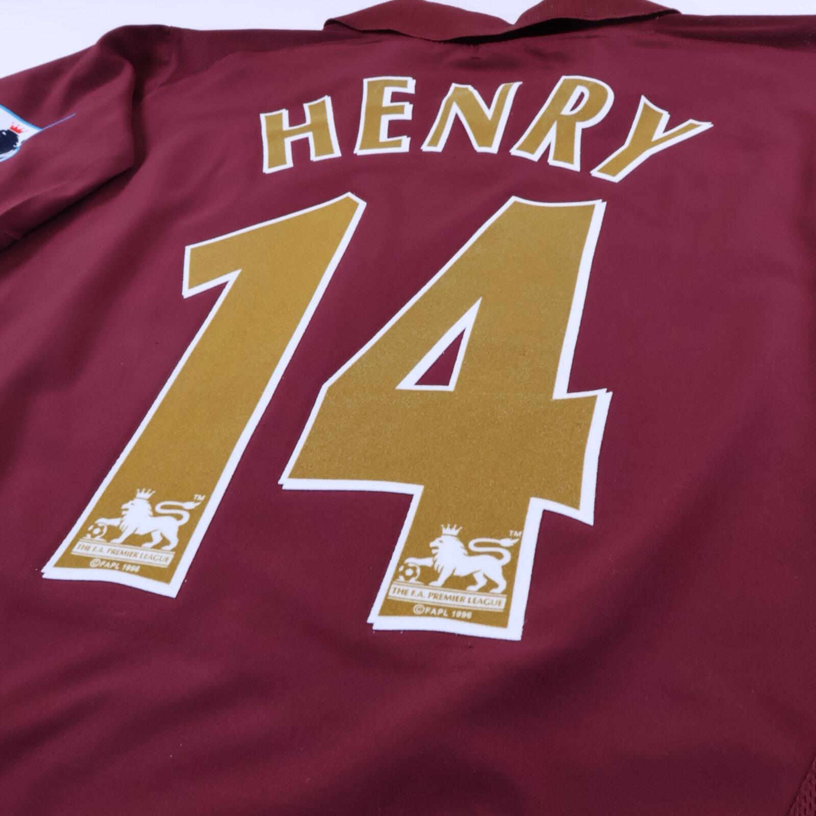 Arsenal Henry #14 2005/06 Home Shirt - L