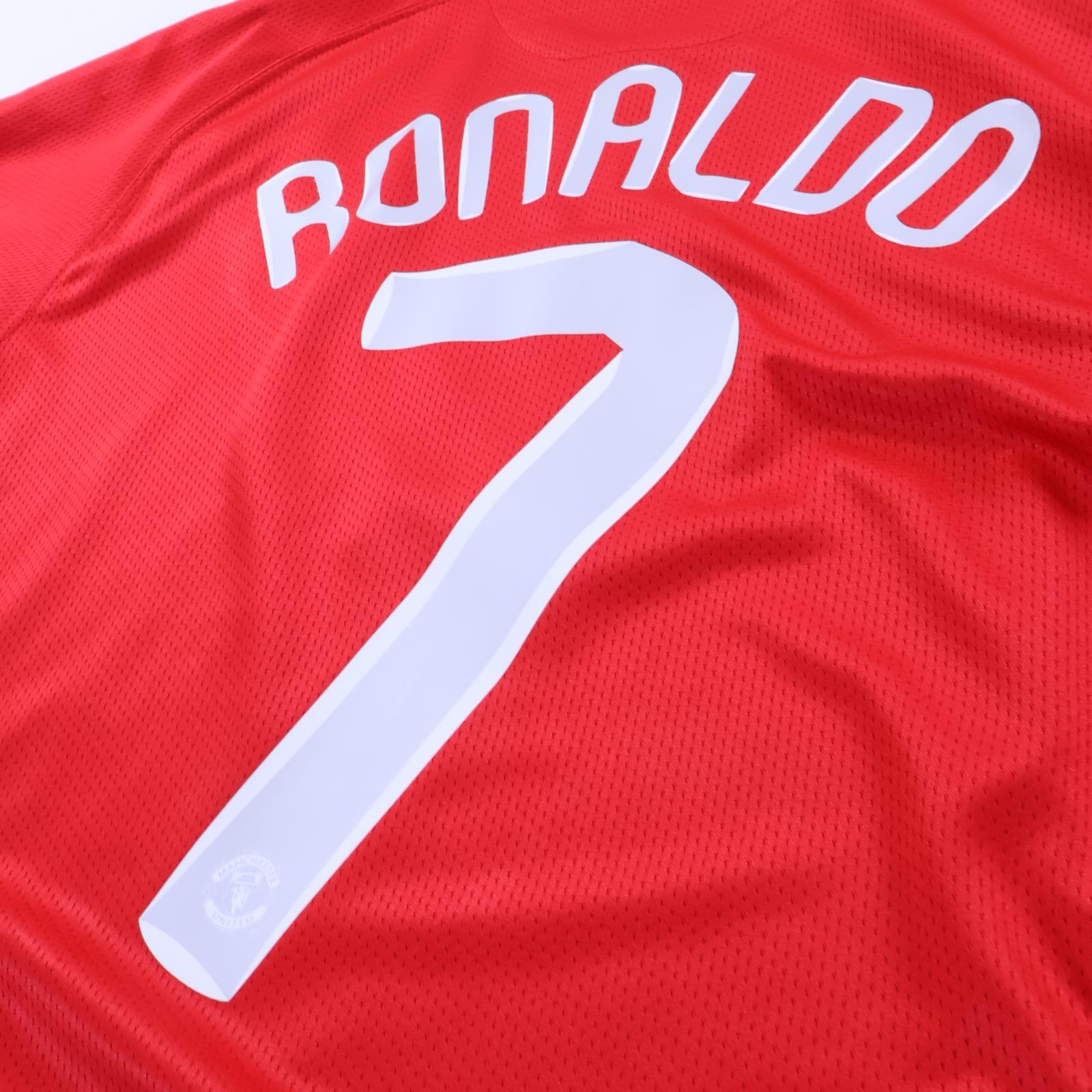 Manchester United Ronaldo #7 2007/09 Home Shirt - L