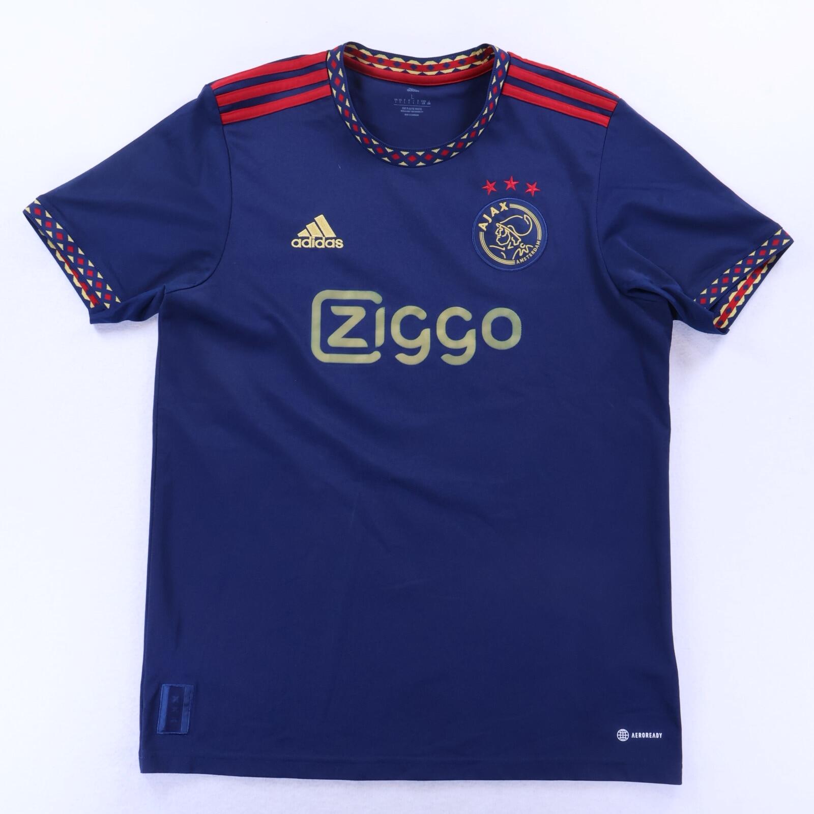 Ajax 2022/23 Away Shirt - L