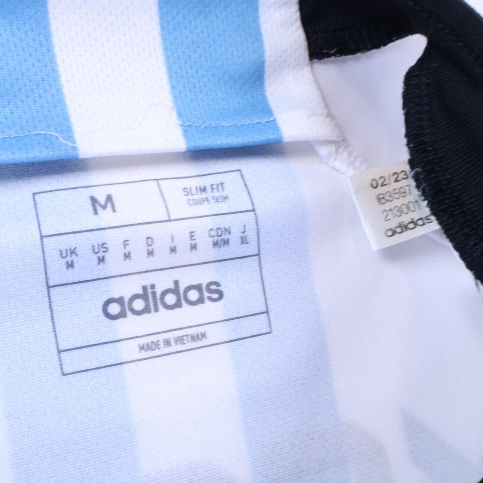 *MINT* Argentina Messi #10 2022 World Cup Home Shirt - M