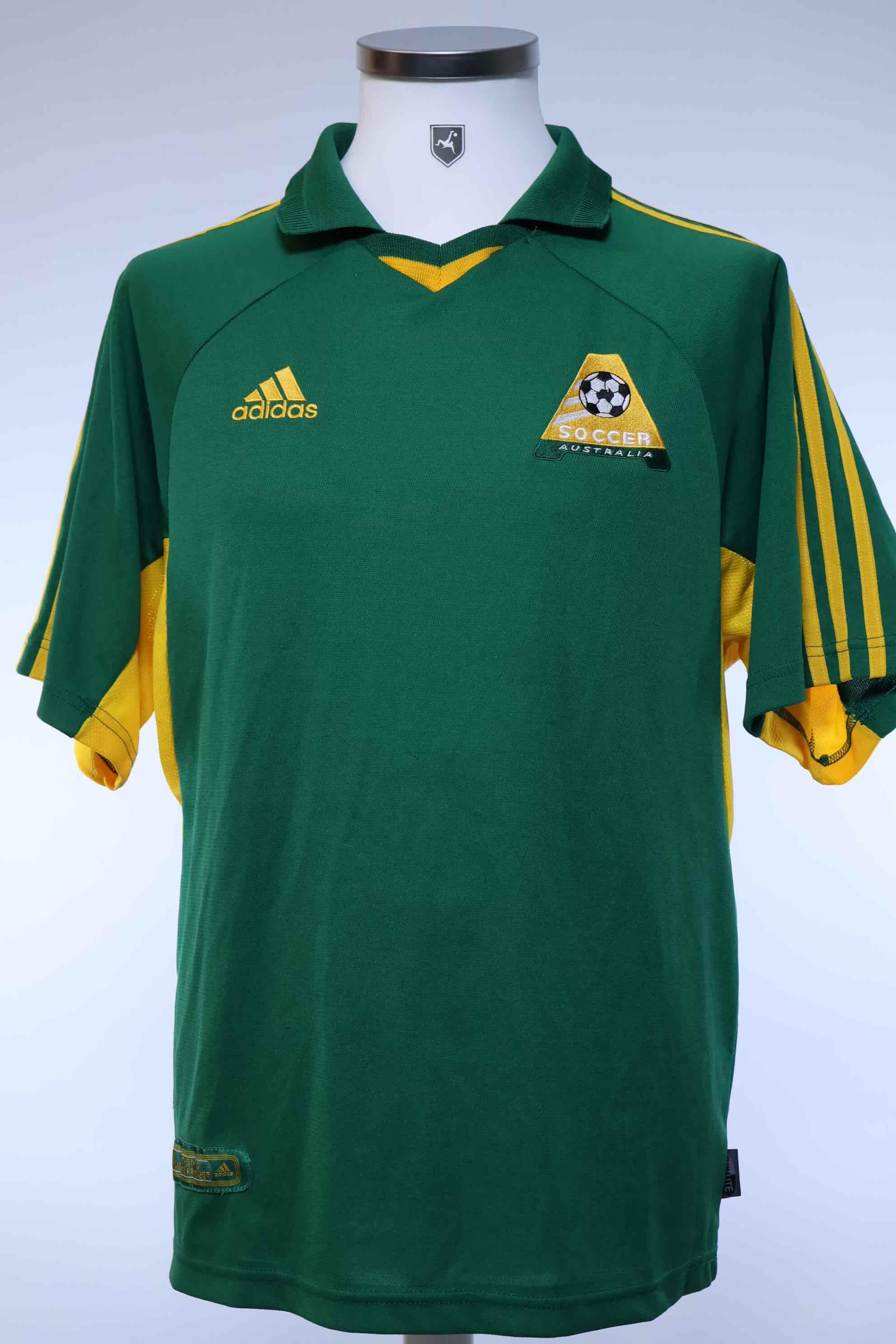 Australia 2000/01 Home Shirt - L- FRONT
