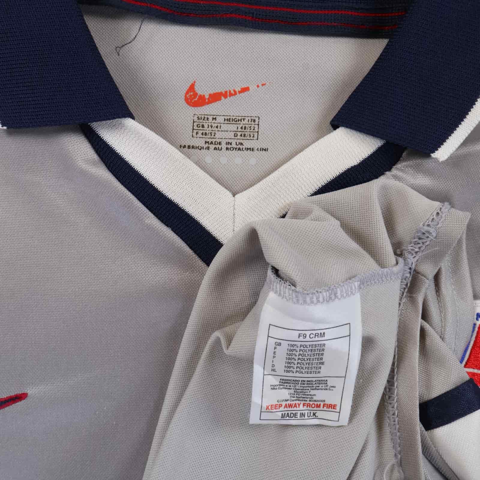 Paris Saint-Germain F.C 1999/01 Away Shirt - M