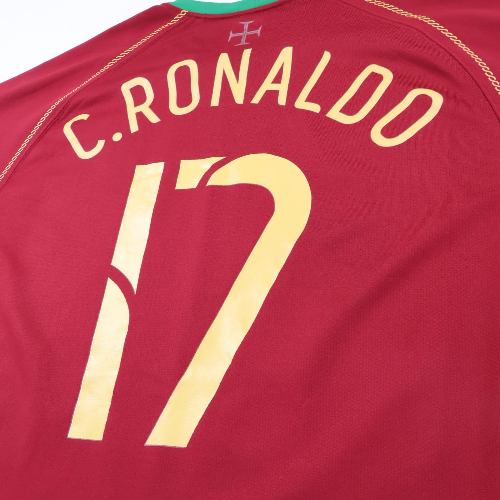 Portugal C.Ronaldo #17 2006/ Home Shirt - L